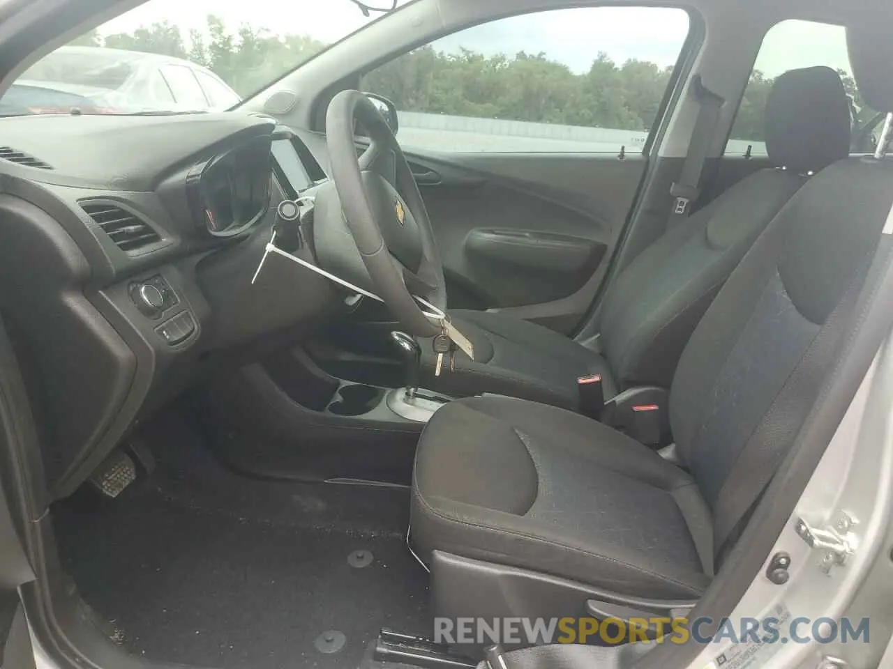 7 fotografías del automóvil dañado KL8CB6SA6NC006142 CHEVROLET SPARK 2022