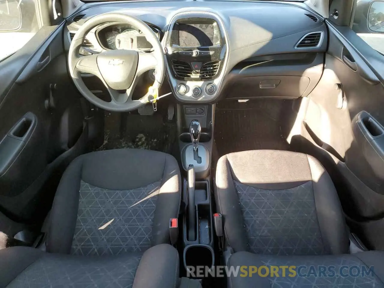 8 fotografías del automóvil dañado KL8CB6SAXNC024689 CHEVROLET SPARK 2022