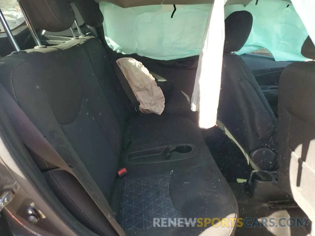 10 fotografías del automóvil dañado KL8CD6SA2NC010098 CHEVROLET SPARK 2022