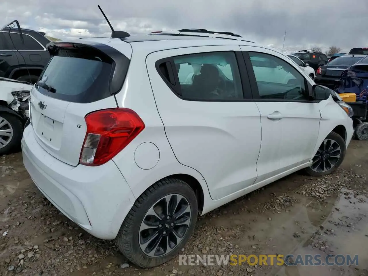 3 fotografías del automóvil dañado KL8CD6SA4NC021765 CHEVROLET SPARK 2022