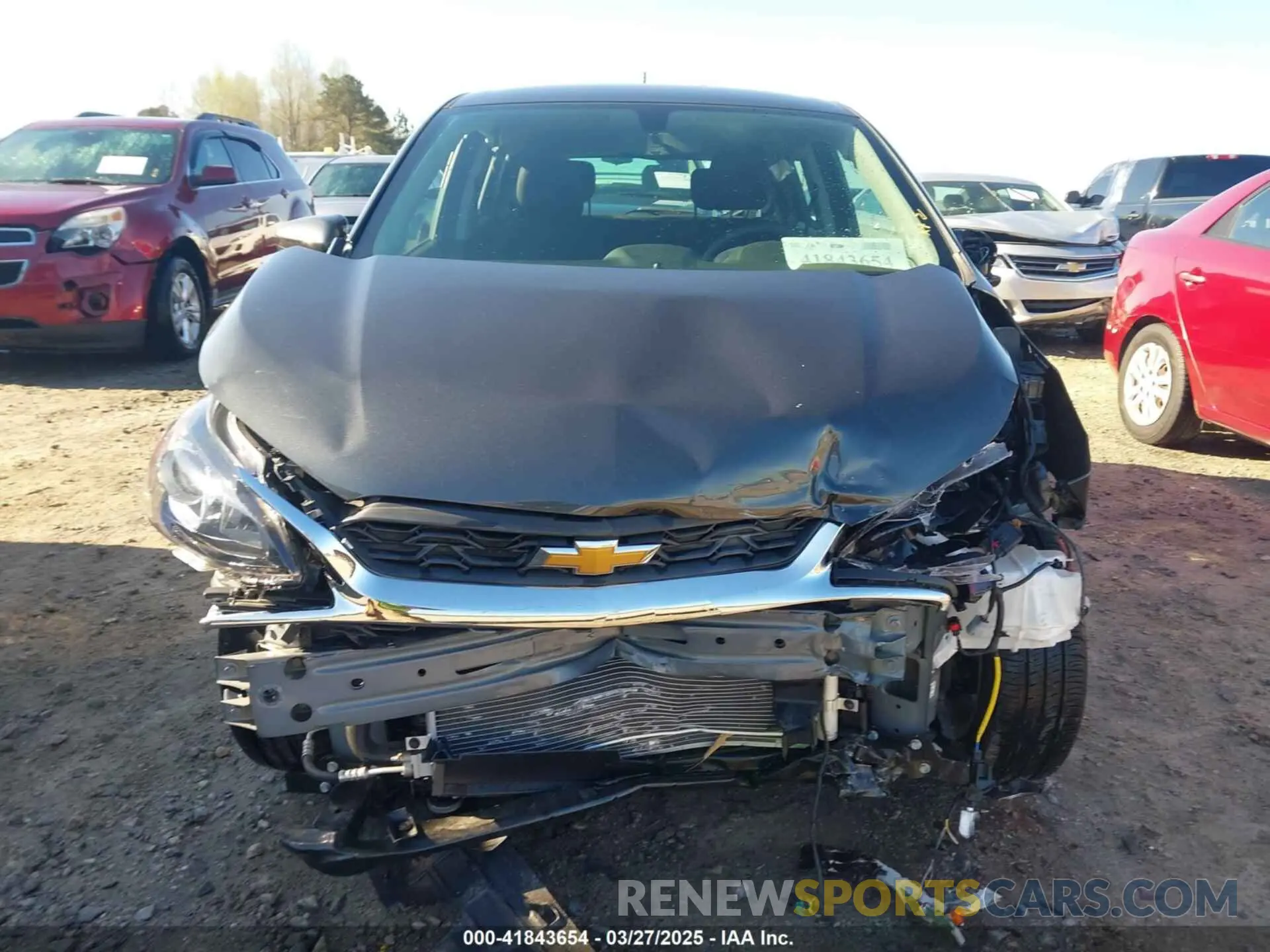 13 fotografías del automóvil dañado KL8CD6SA7NC035398 CHEVROLET SPARK 2022