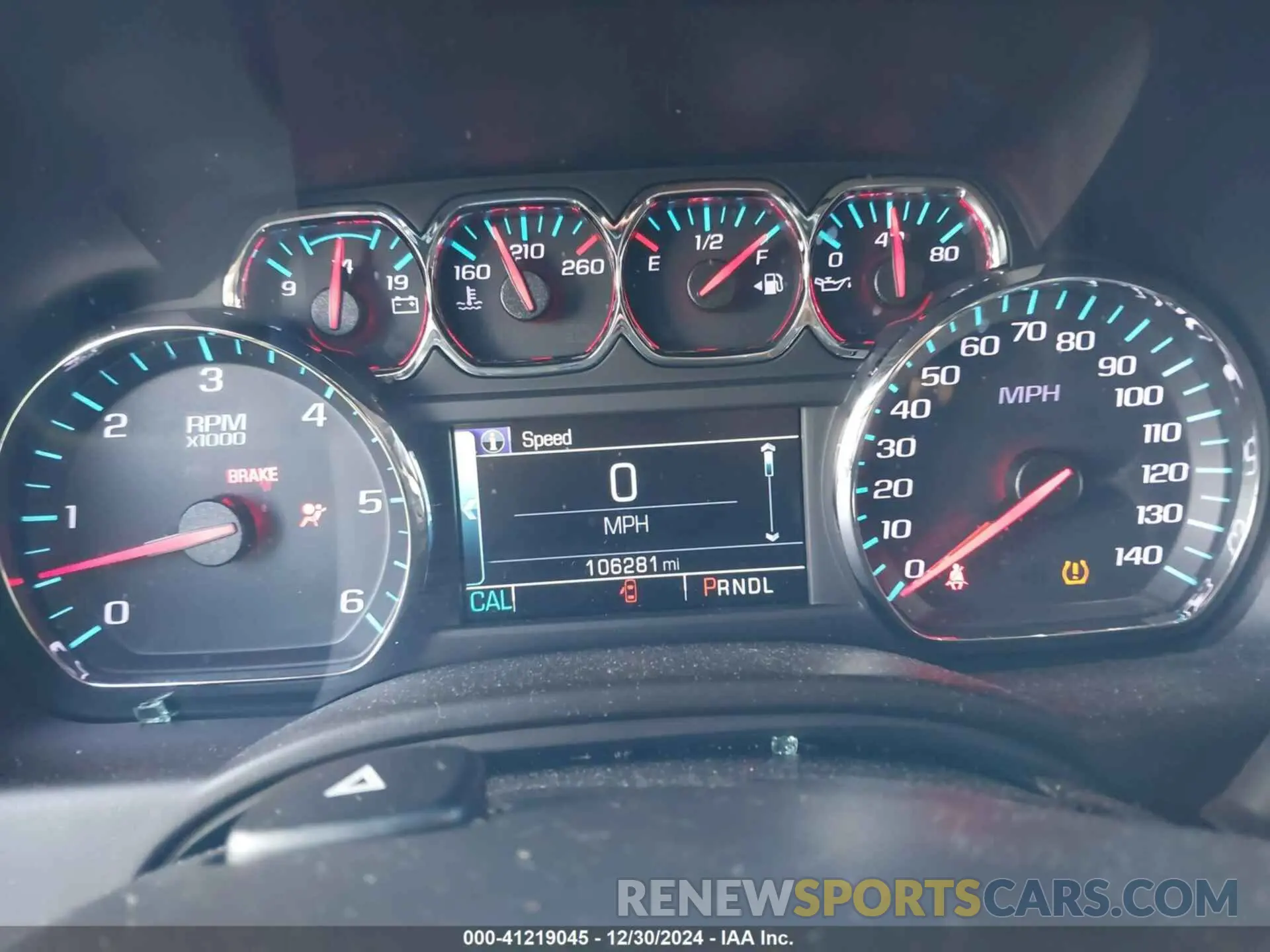 7 fotografías del automóvil dañado 1GNSCGKC4KR269818 CHEVROLET SUBURBAN 2019