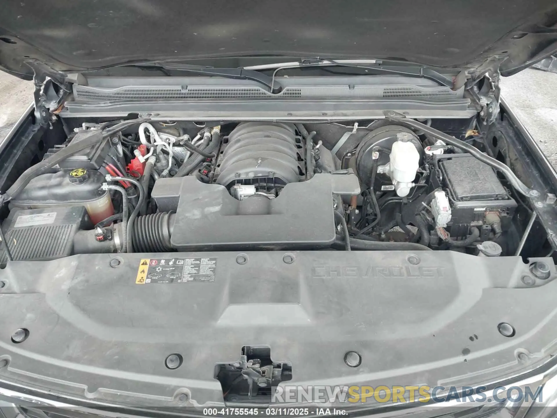 10 fotografías del automóvil dañado 1GNSCHKC2KR170551 CHEVROLET SUBURBAN 2019