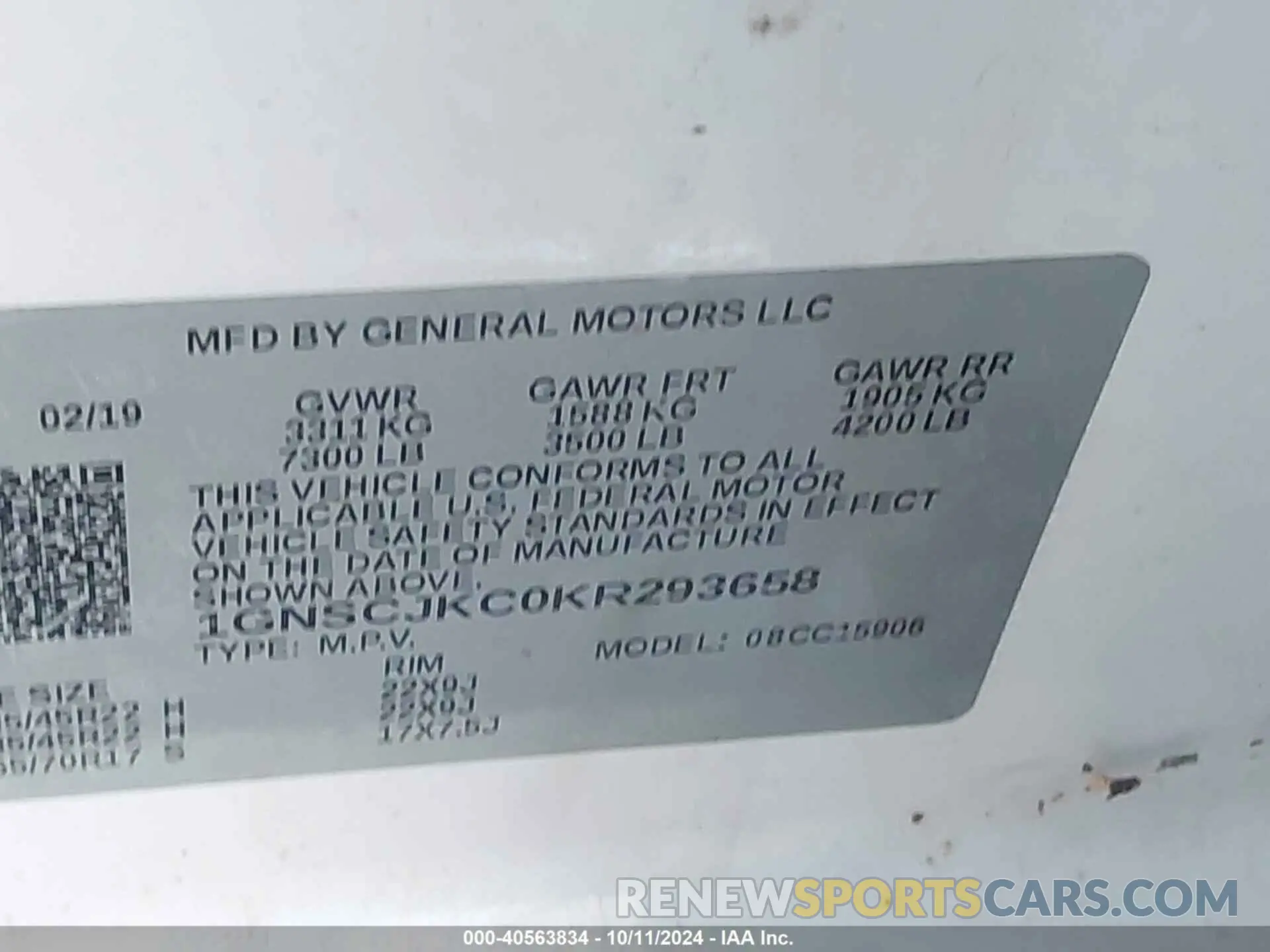 9 fotografías del automóvil dañado 1GNSCJKC0KR293658 CHEVROLET SUBURBAN 2019