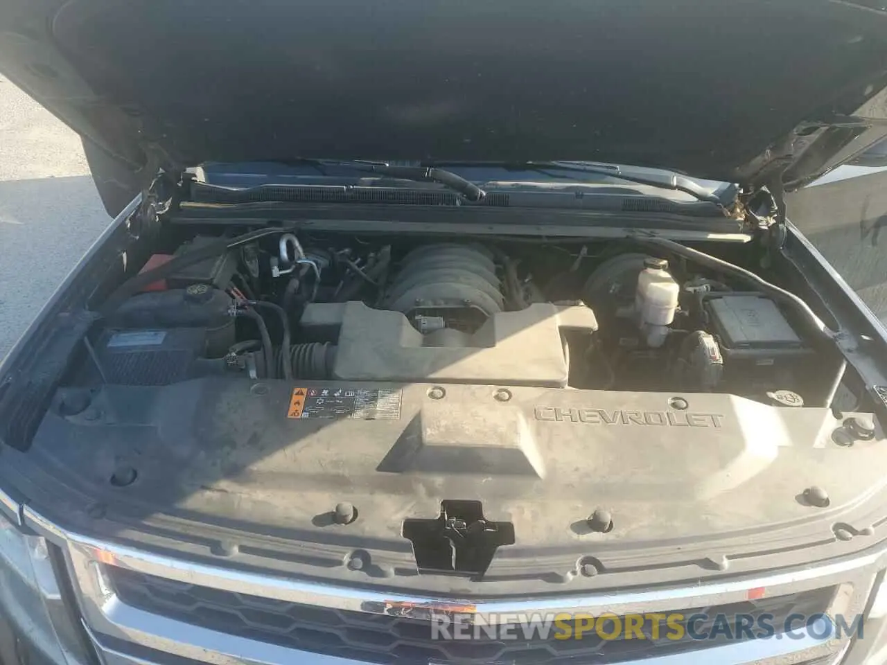 12 fotografías del automóvil dañado 1GNSKGKC3KR241141 CHEVROLET SUBURBAN 2019