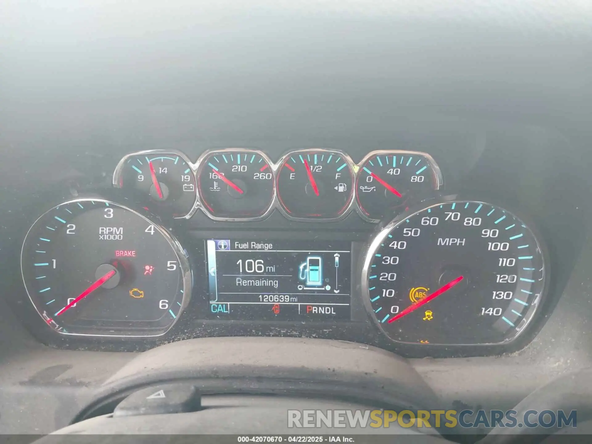 7 fotografías del automóvil dañado 1GNSKHKC1KR163061 CHEVROLET SUBURBAN 2019