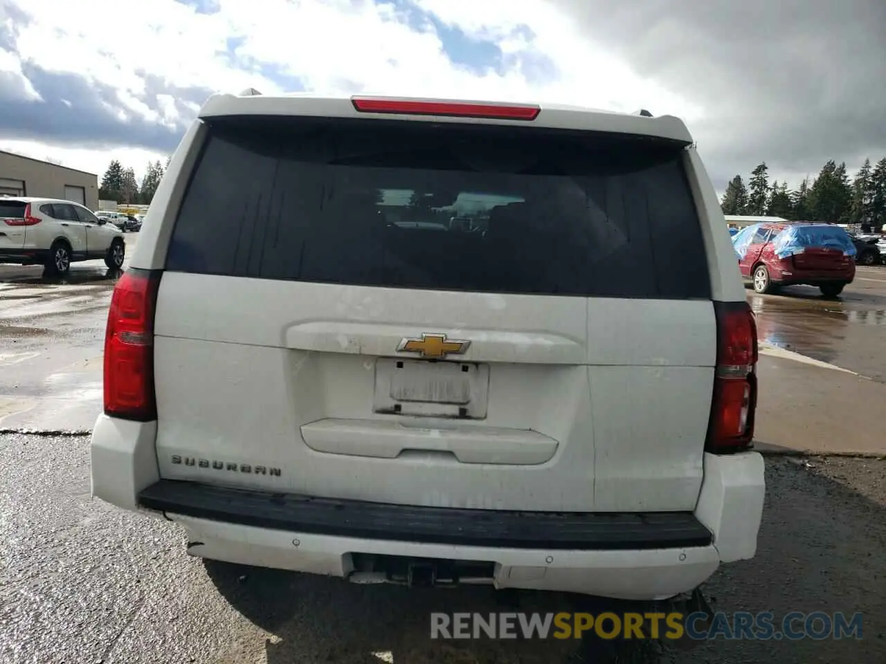6 fotografías del automóvil dañado 1GNSKHKC2KR140923 CHEVROLET SUBURBAN 2019