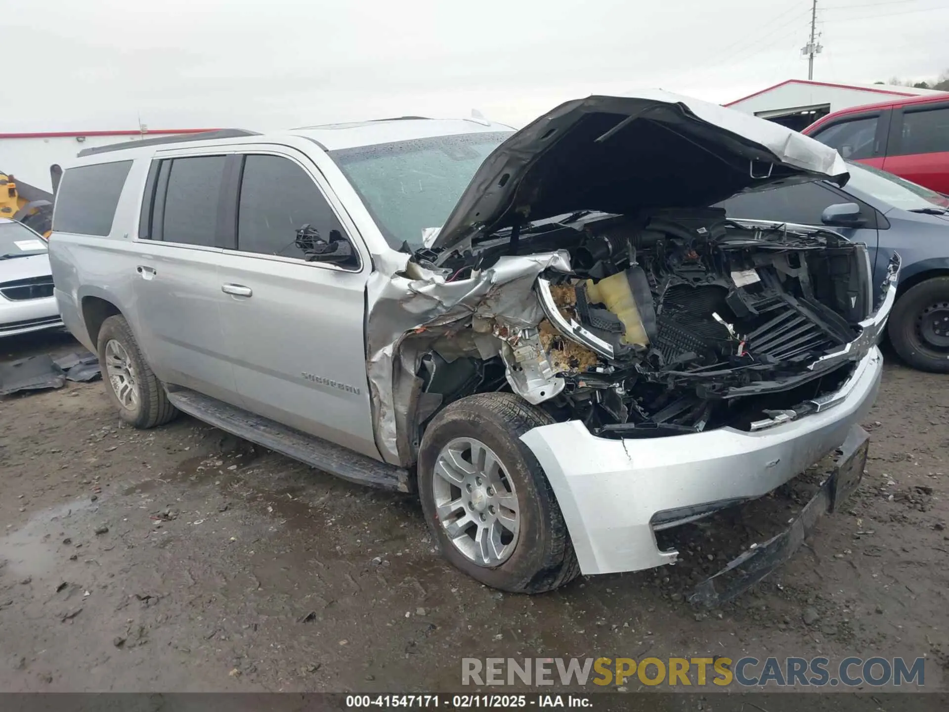 1 fotografías del automóvil dañado 1GNSKHKC6KR278755 CHEVROLET SUBURBAN 2019