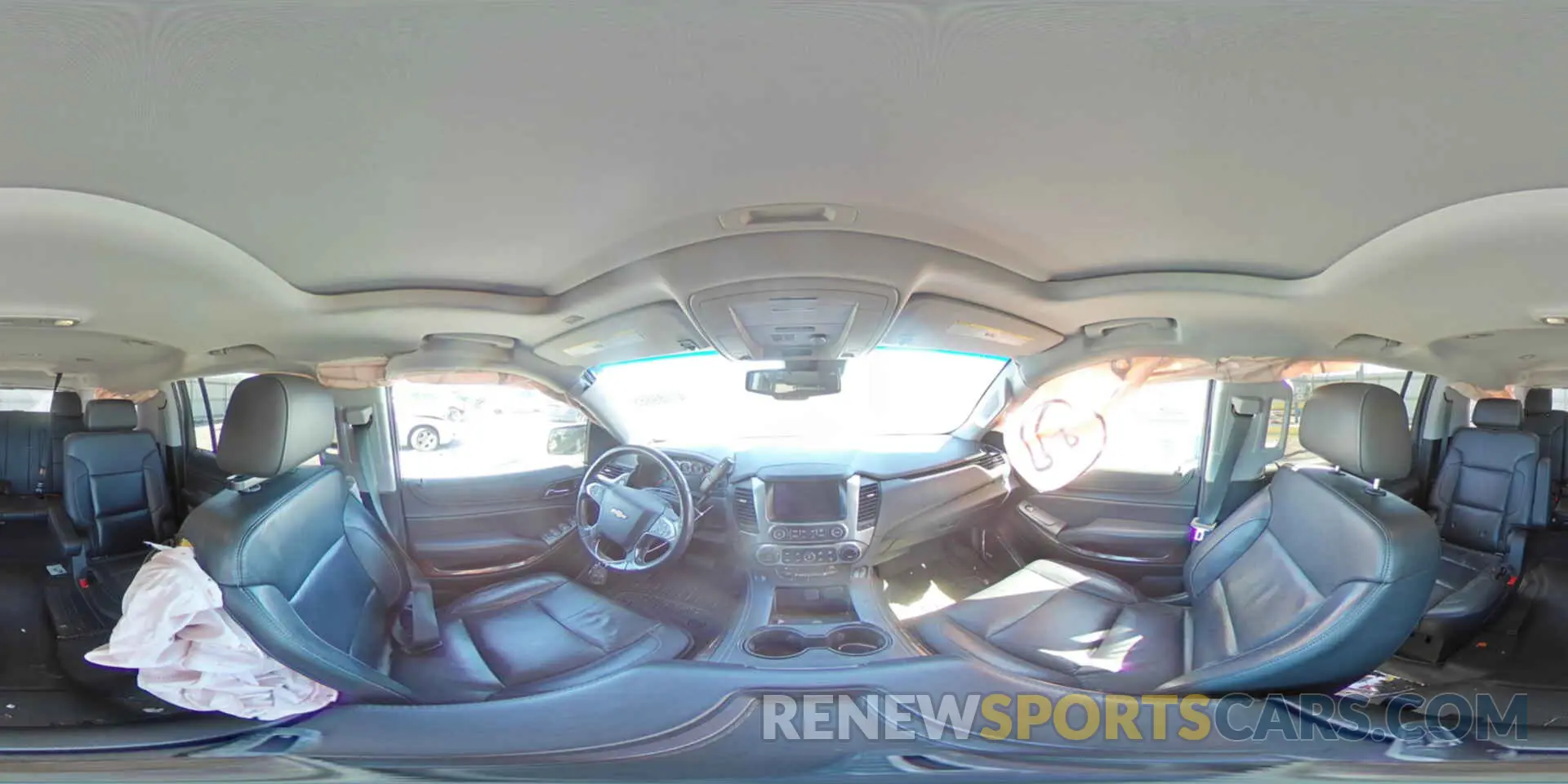14 fotografías del automóvil dañado 1GNSKHKC6KR283700 CHEVROLET SUBURBAN 2019