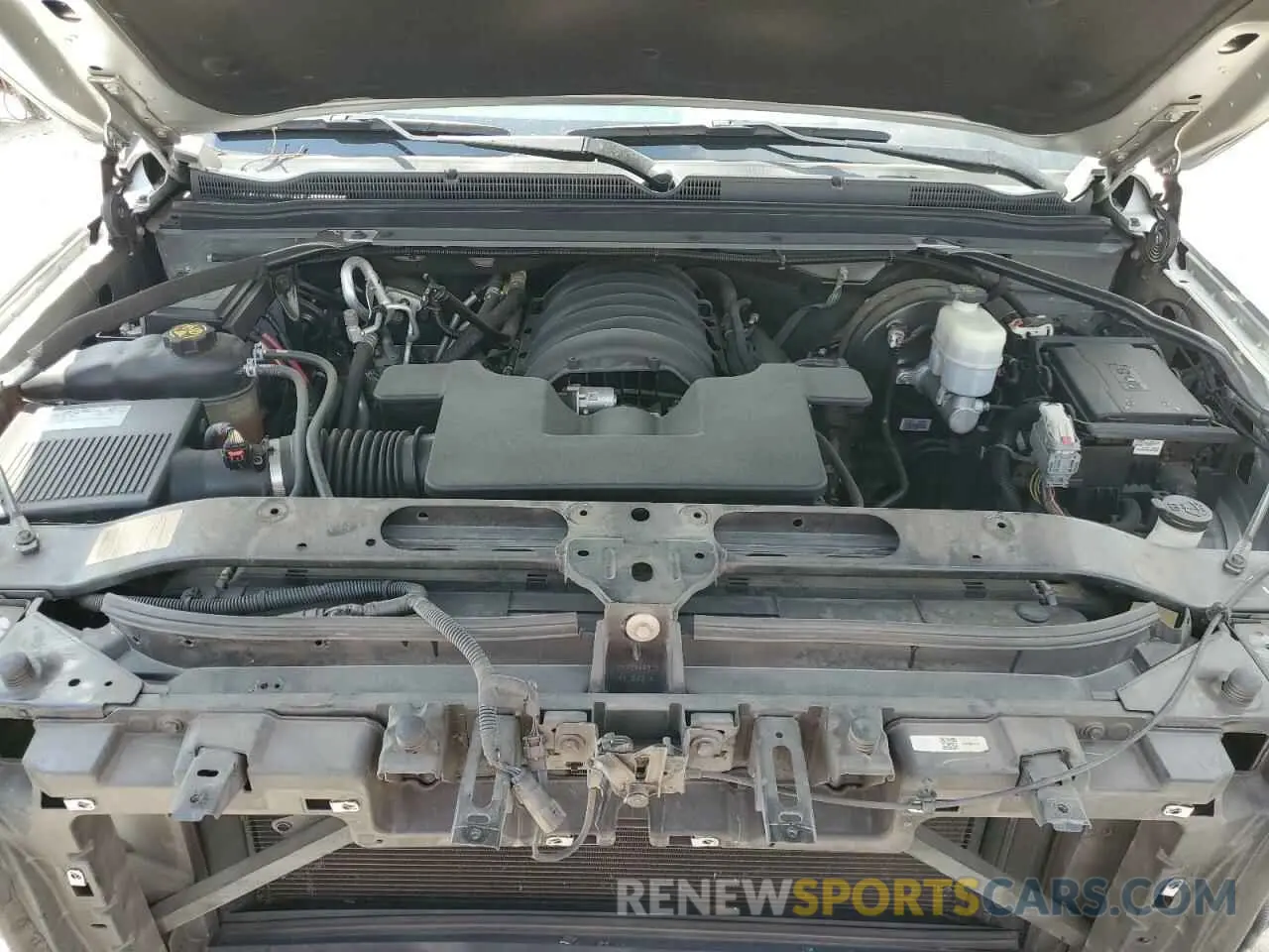 12 fotografías del automóvil dañado 1GNSKHKC6KR335214 CHEVROLET SUBURBAN 2019