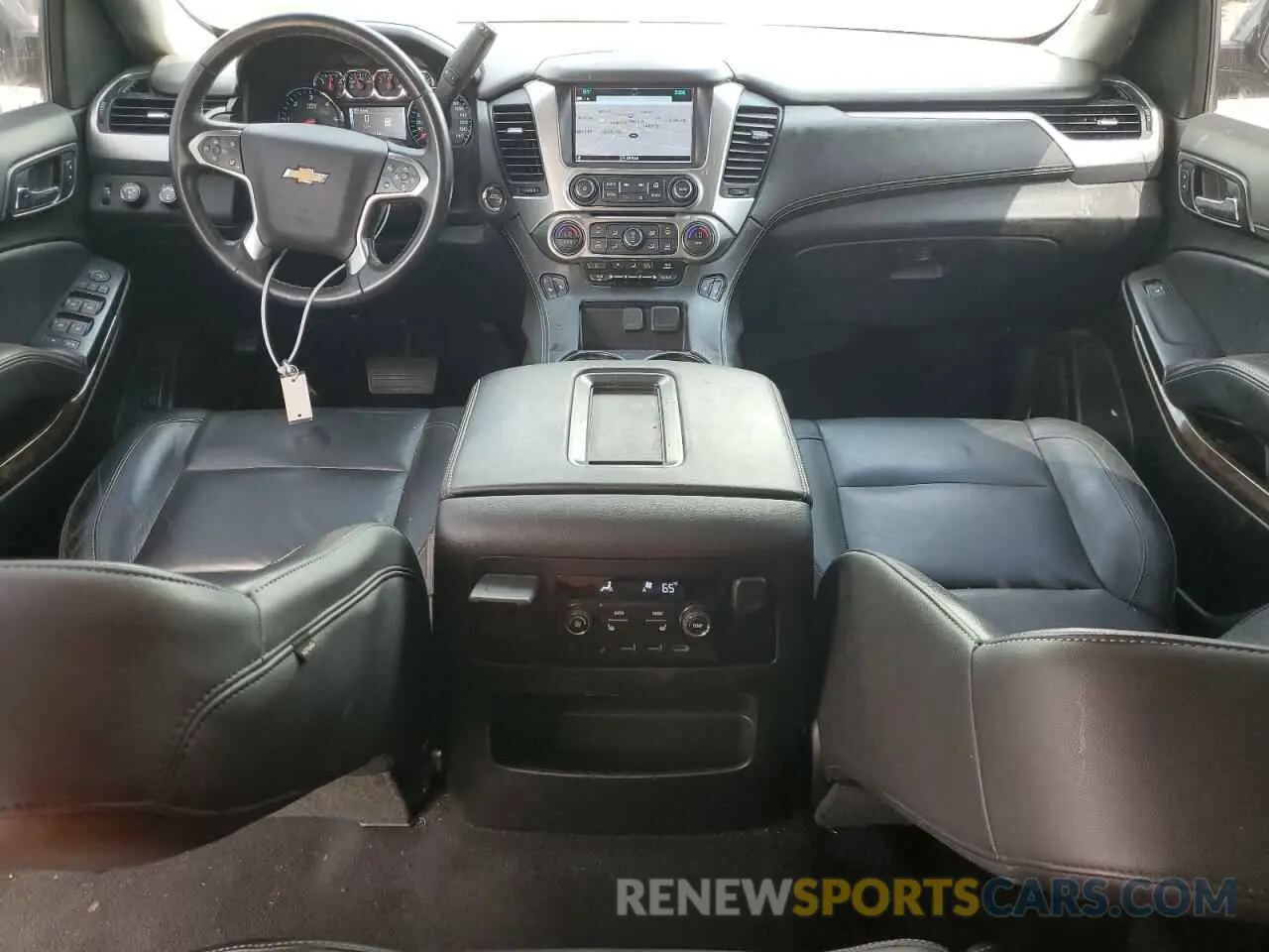 8 fotografías del automóvil dañado 1GNSKHKC6KR335214 CHEVROLET SUBURBAN 2019