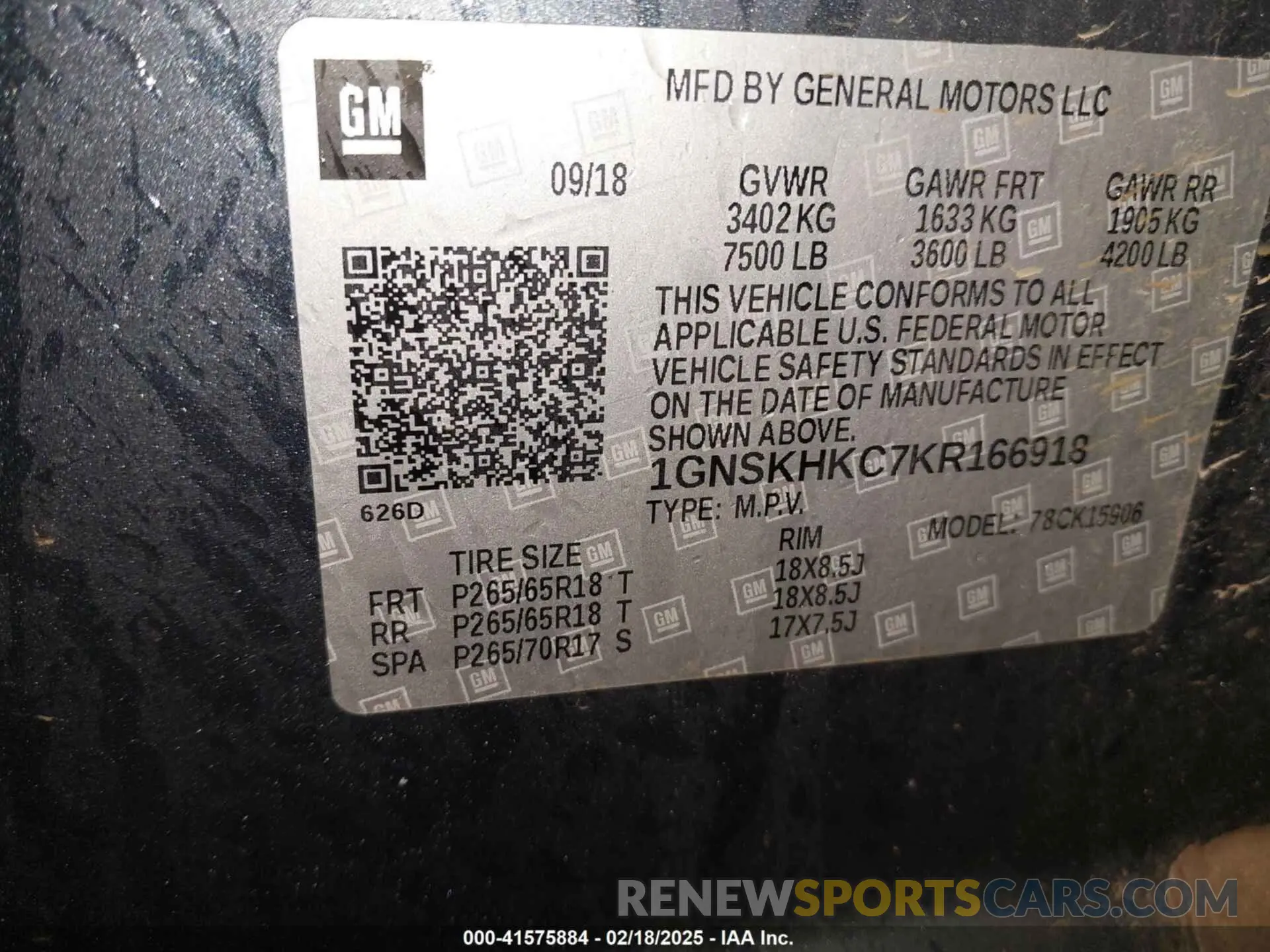 9 fotografías del automóvil dañado 1GNSKHKC7KR166918 CHEVROLET SUBURBAN 2019