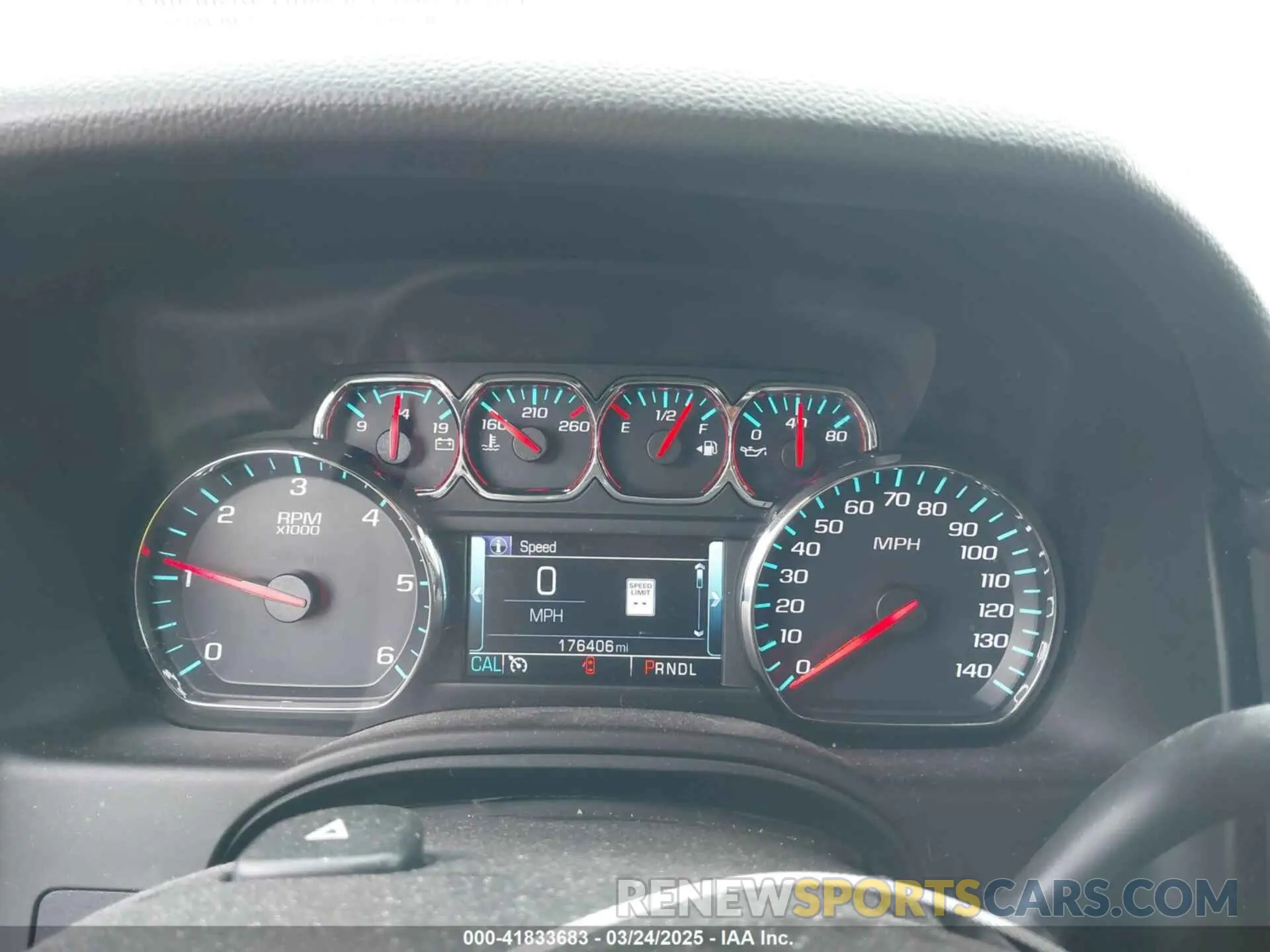 7 fotografías del automóvil dañado 1GNSKHKC7KR192984 CHEVROLET SUBURBAN 2019