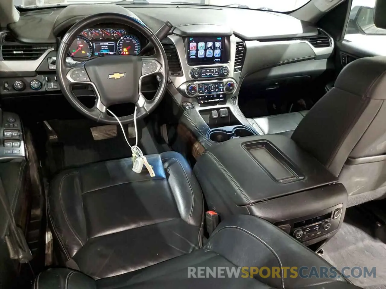 8 fotografías del automóvil dañado 1GNSKHKC7KR234280 CHEVROLET SUBURBAN 2019