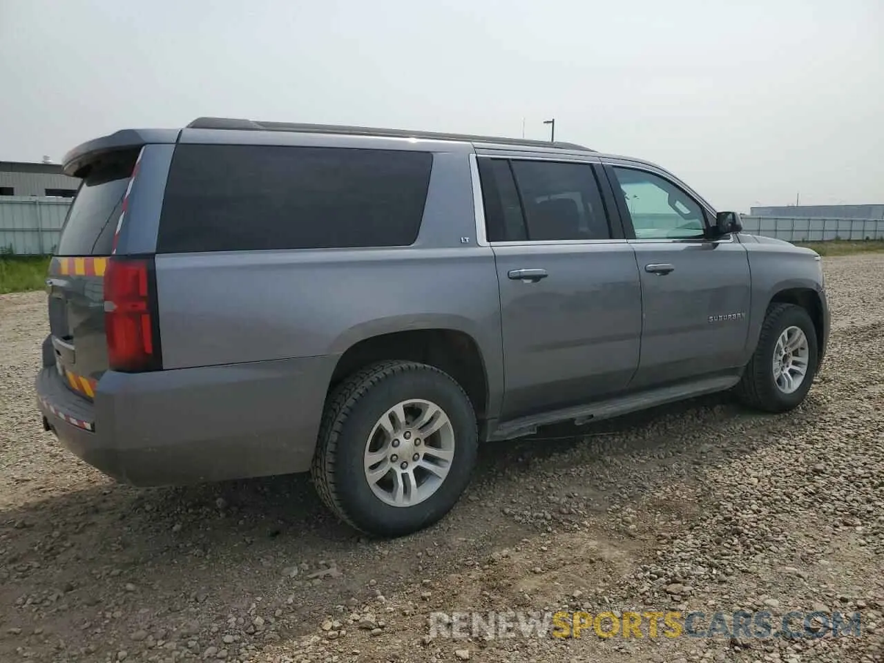 3 fotografías del automóvil dañado 1GNSKHKC7KR363099 CHEVROLET SUBURBAN 2019