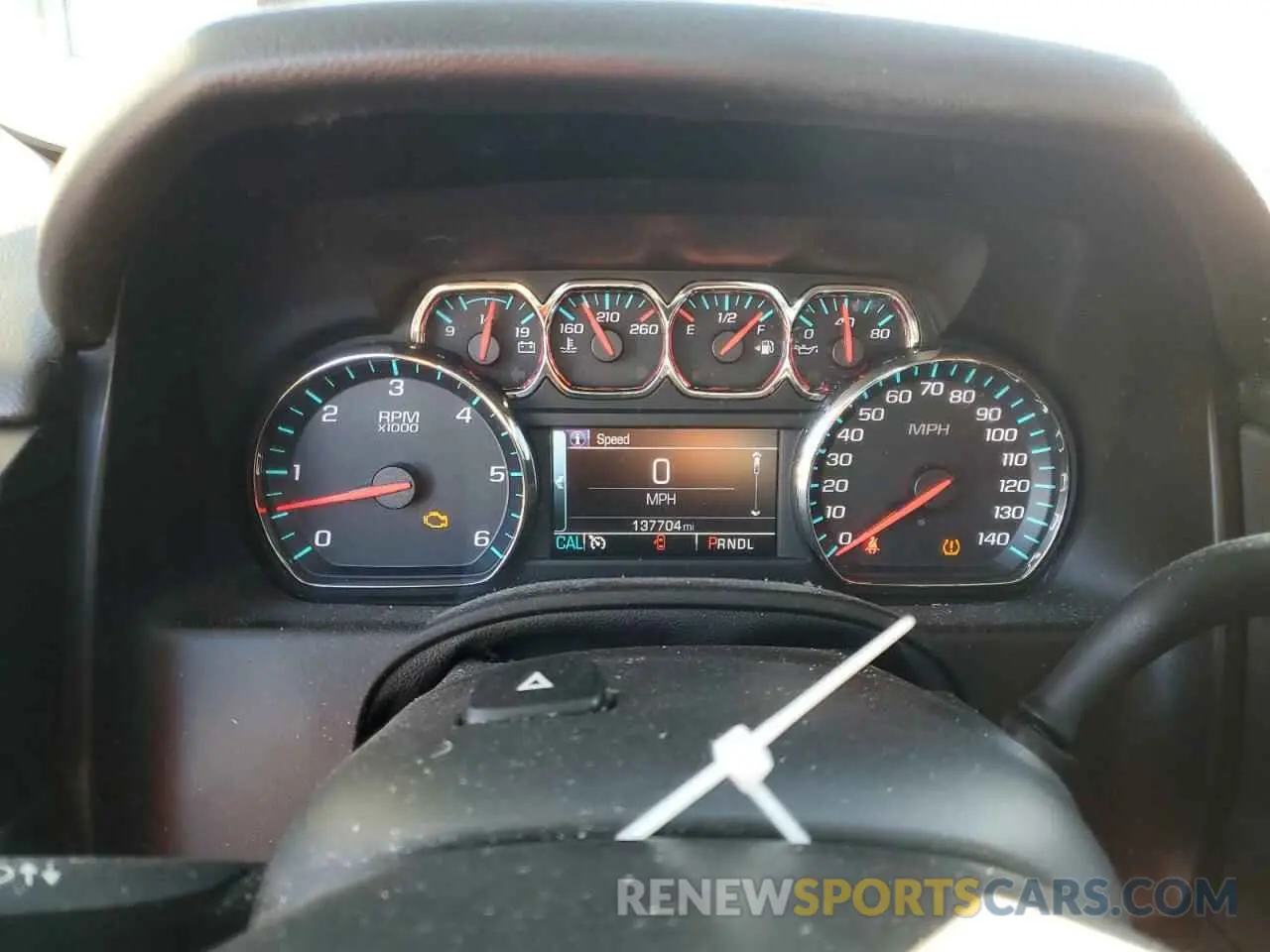 9 fotografías del automóvil dañado 1GNSKHKC8KR167205 CHEVROLET SUBURBAN 2019