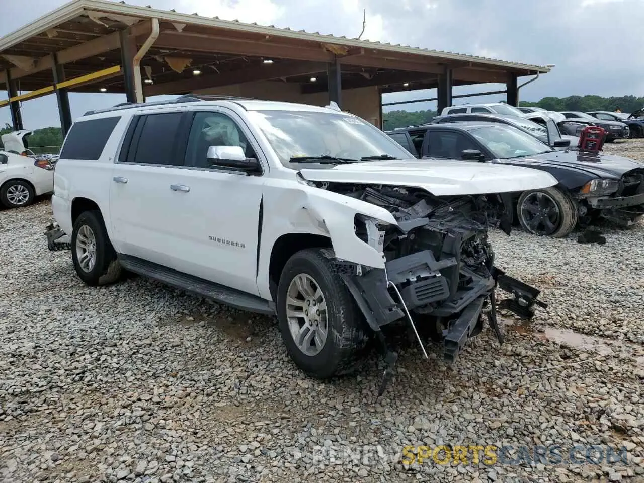 4 fotografías del automóvil dañado 1GNSKHKC9KR186216 CHEVROLET SUBURBAN 2019