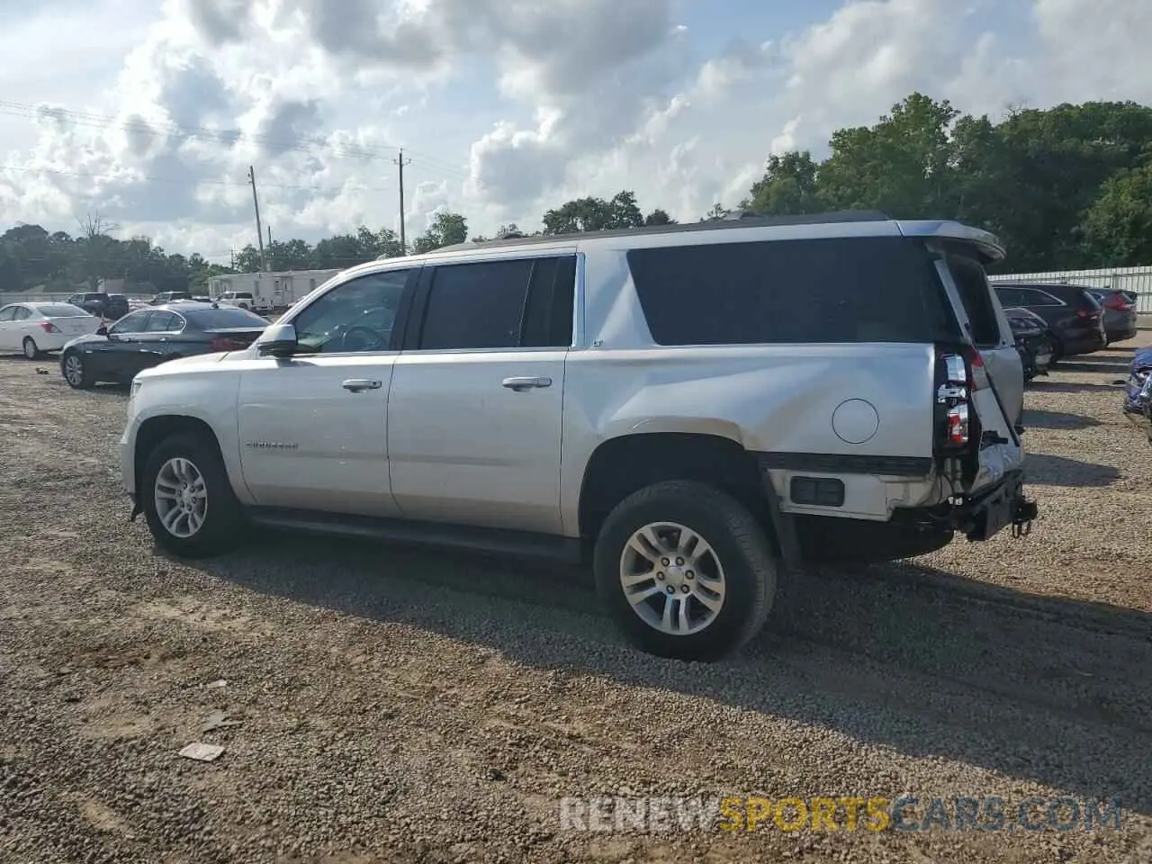 2 fotografías del automóvil dañado 1GNSKHKC9KR309268 CHEVROLET SUBURBAN 2019