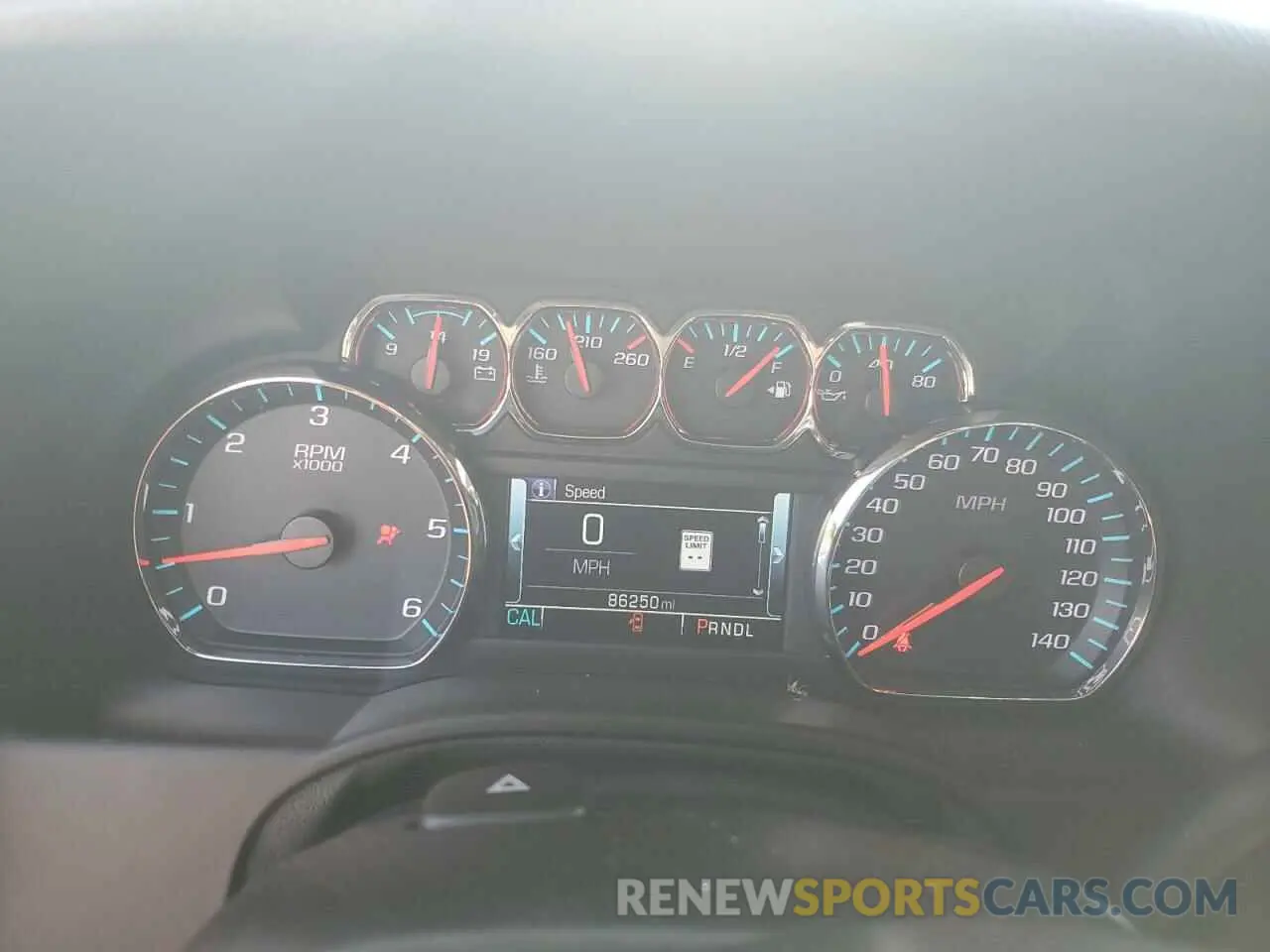 9 fotografías del automóvil dañado 1GNSKHKC9KR309268 CHEVROLET SUBURBAN 2019