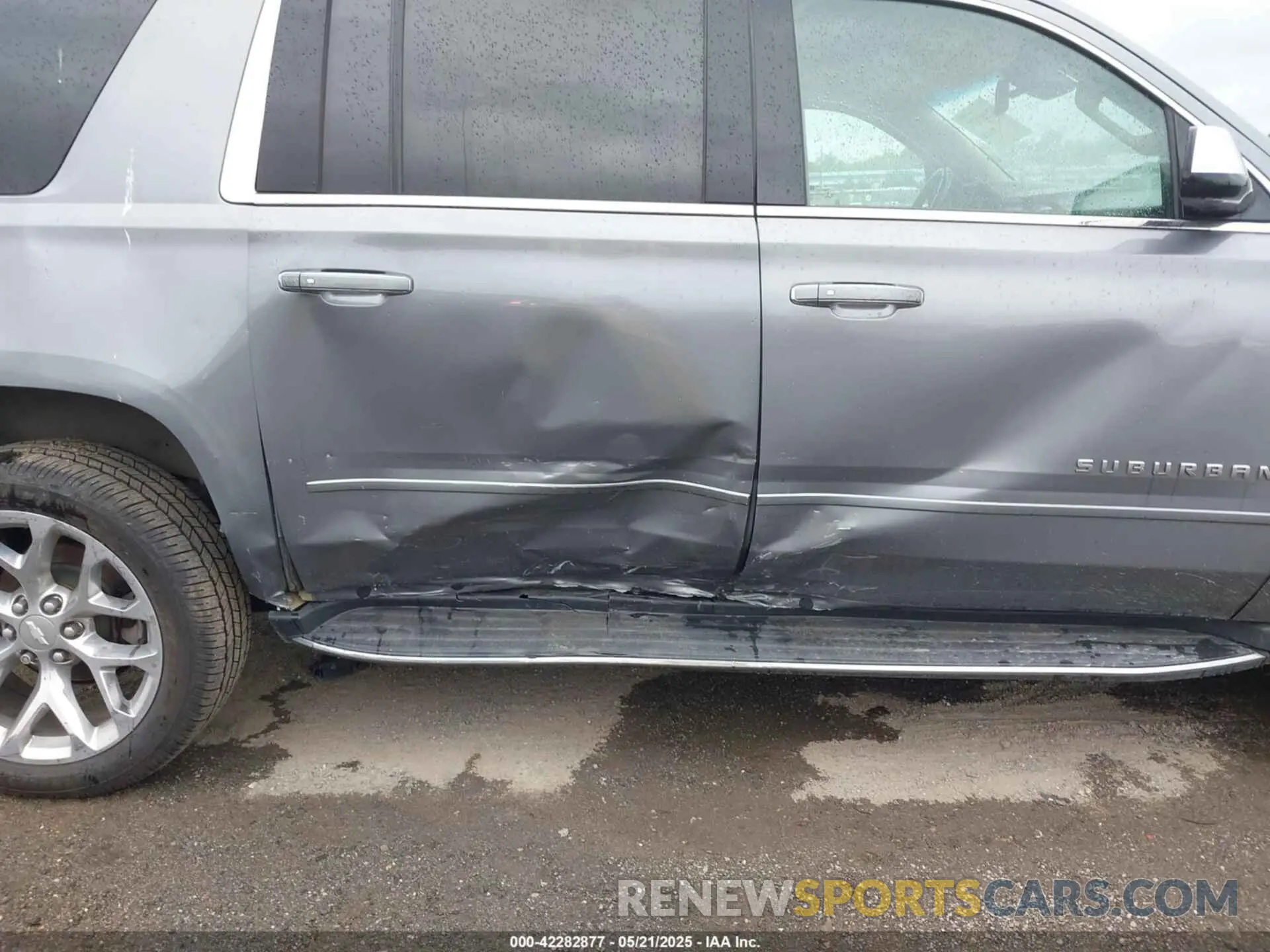 6 fotografías del automóvil dañado 1GNSKJKC9KR288722 CHEVROLET SUBURBAN 2019