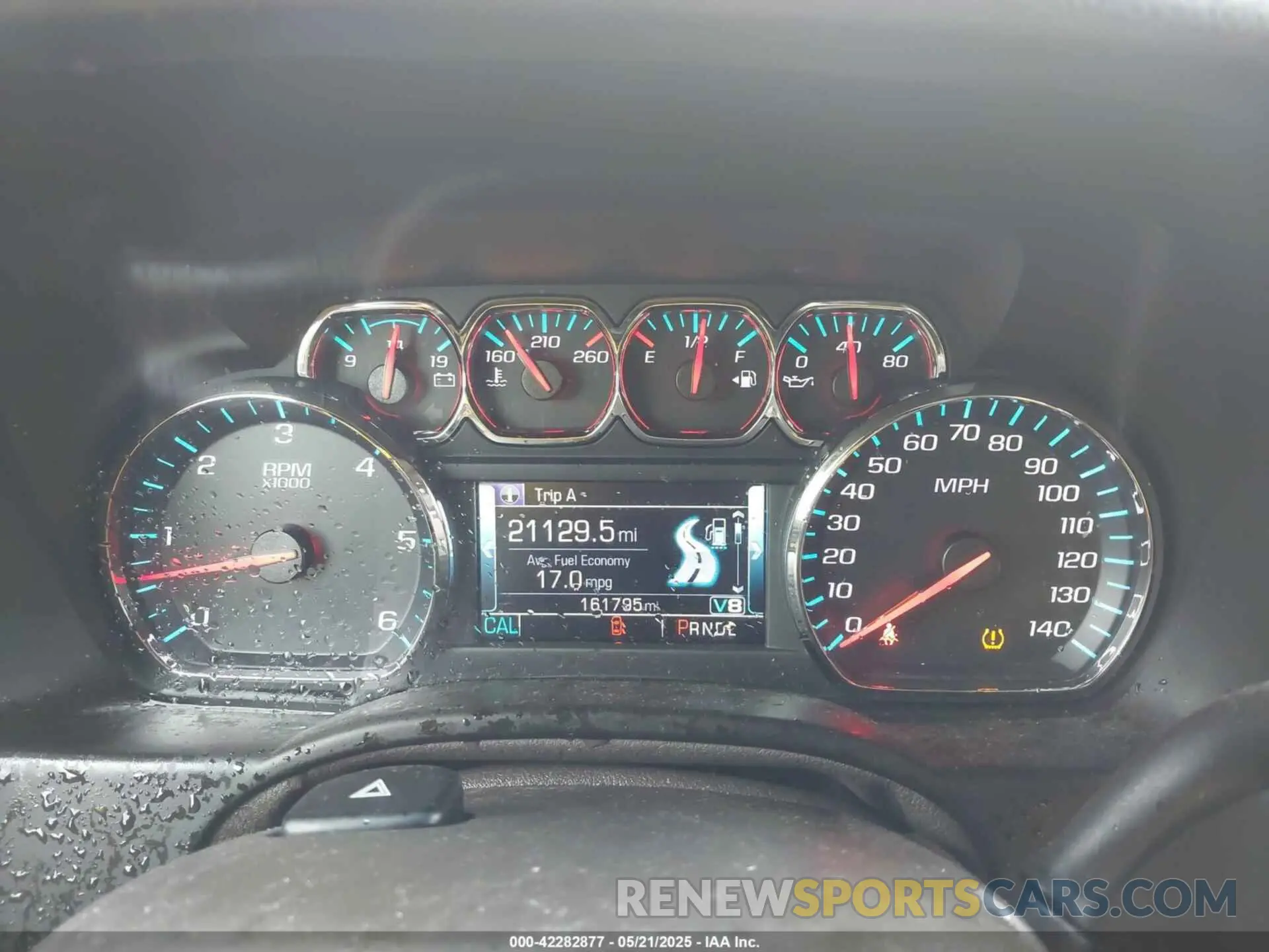 7 fotografías del automóvil dañado 1GNSKJKC9KR288722 CHEVROLET SUBURBAN 2019