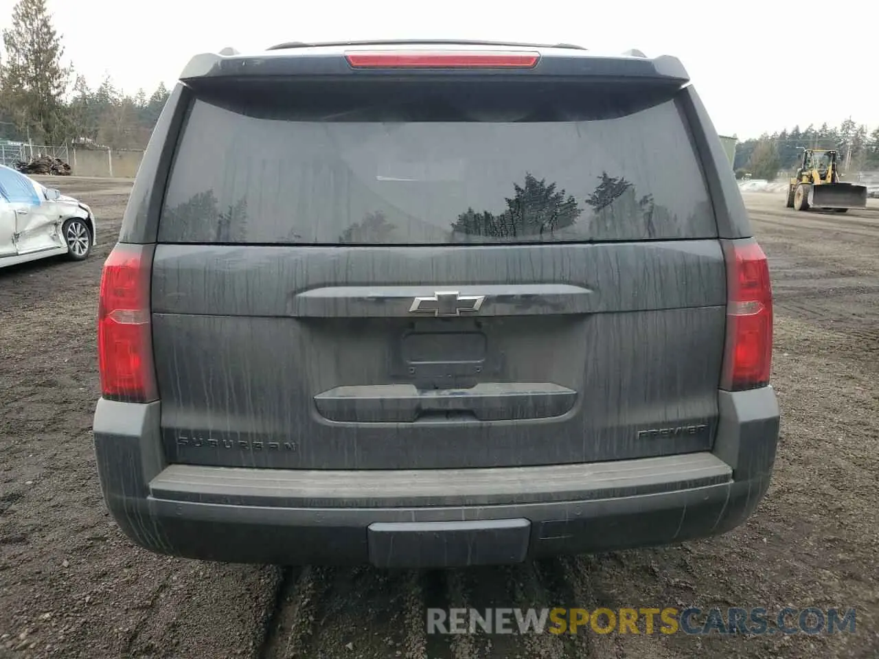 6 fotografías del automóvil dañado 1GNSKJKJ0KR215401 CHEVROLET SUBURBAN 2019