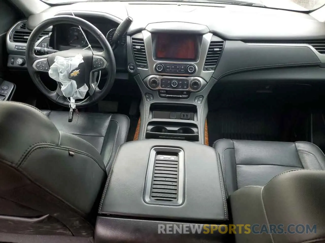 8 fotografías del automóvil dañado 1GNSKJKJ0KR215401 CHEVROLET SUBURBAN 2019
