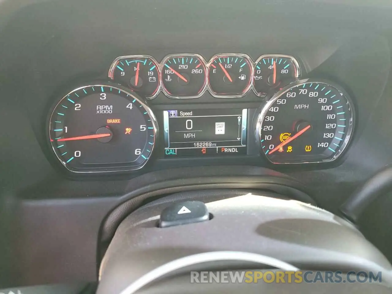 9 fotografías del automóvil dañado 1GNSKJKJ1KR166497 CHEVROLET SUBURBAN 2019