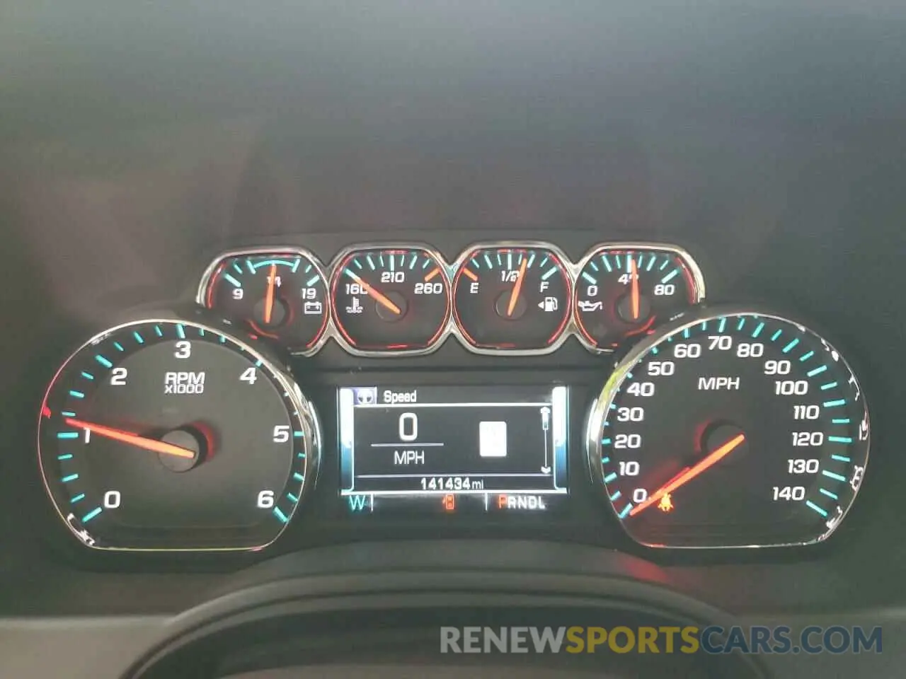 9 fotografías del automóvil dañado 1GNSCHKC4LR156751 CHEVROLET SUBURBAN 2020