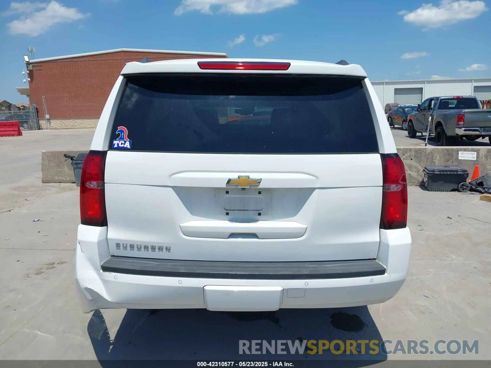 17 fotografías del automóvil dañado 1GNSCHKC6LR287101 CHEVROLET SUBURBAN 2020