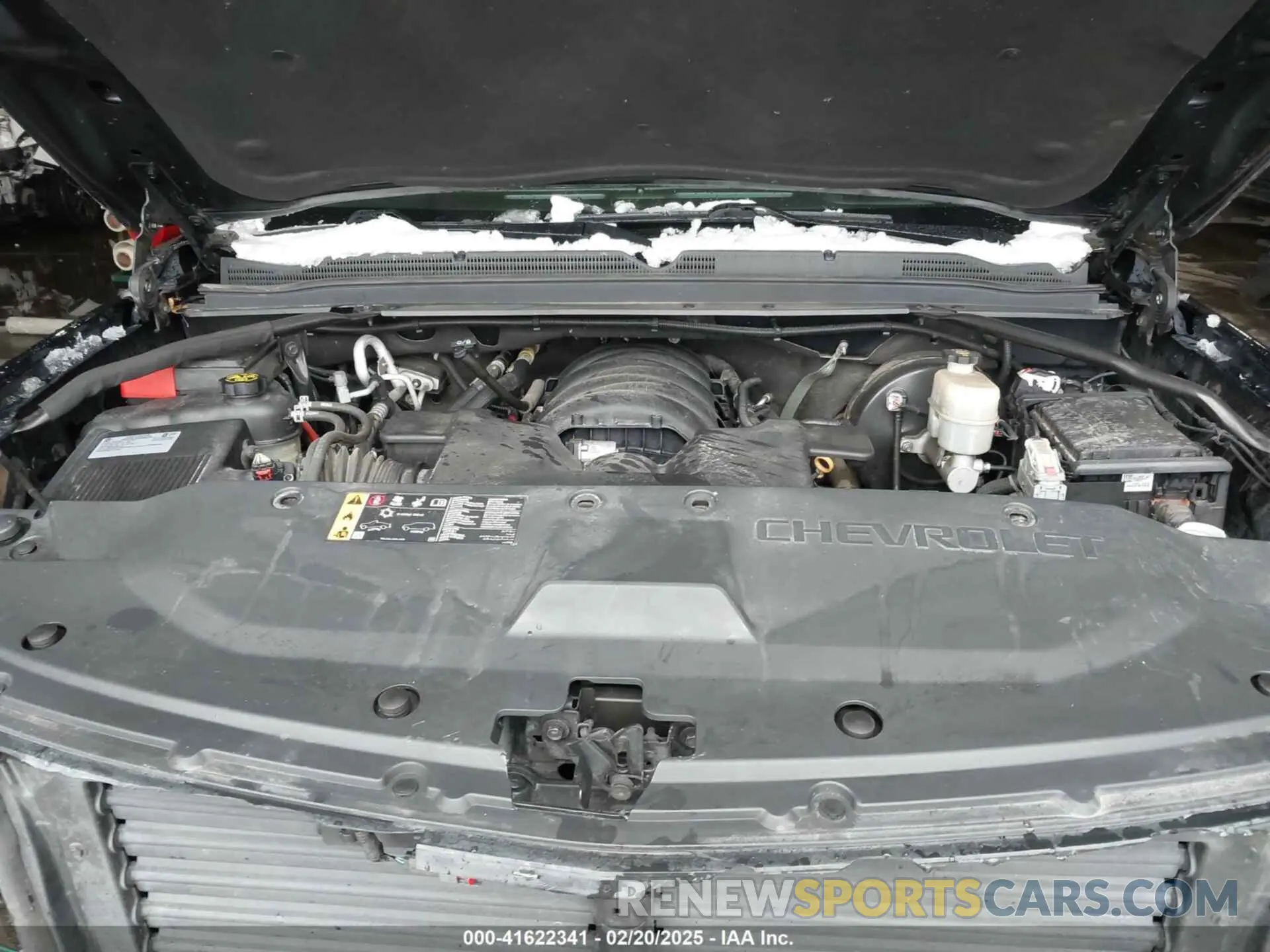 10 fotografías del automóvil dañado 1GNSKHKC2LR111388 CHEVROLET SUBURBAN 2020