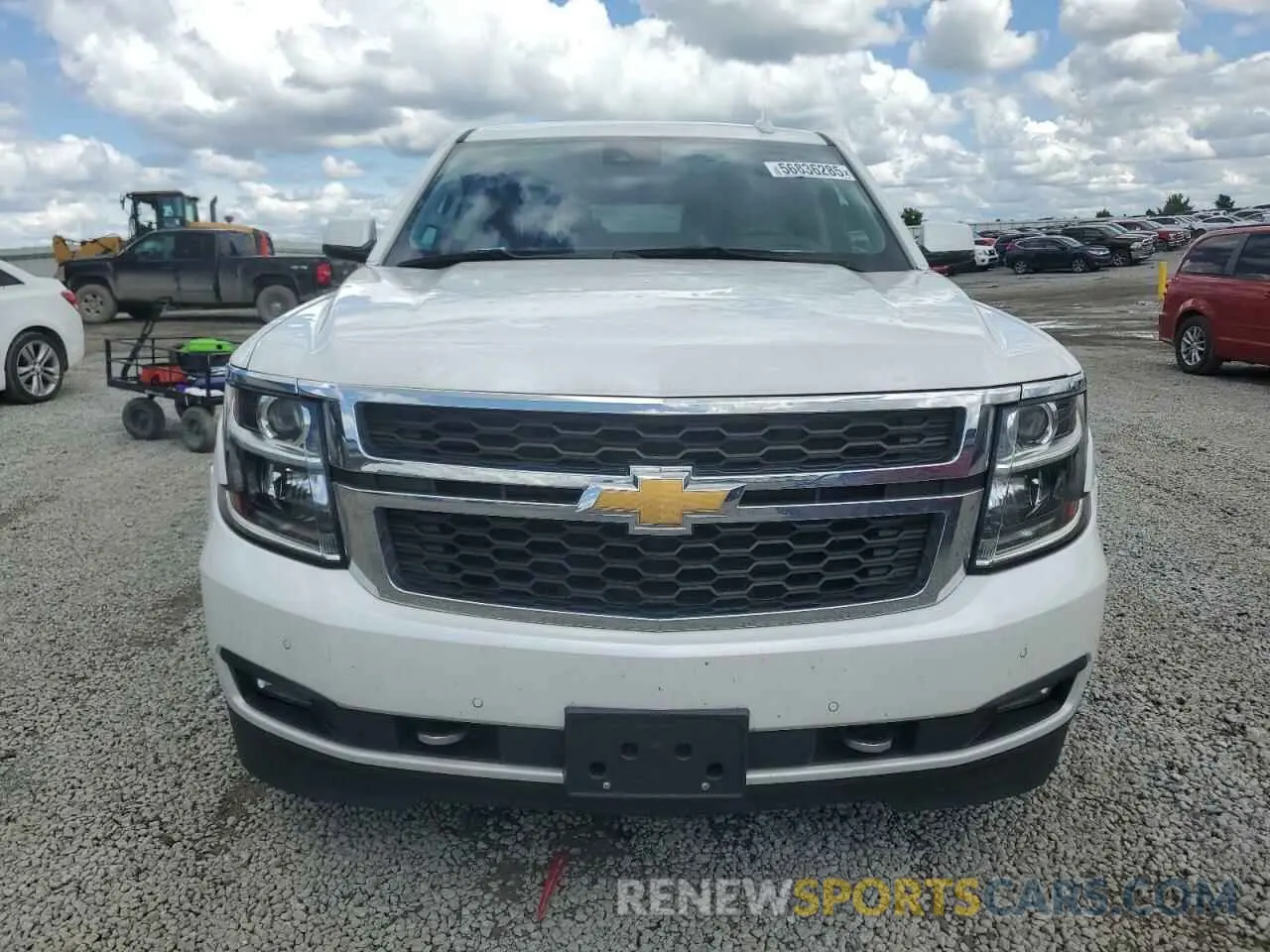 5 fotografías del automóvil dañado 1GNSKHKC3LR277936 CHEVROLET SUBURBAN 2020