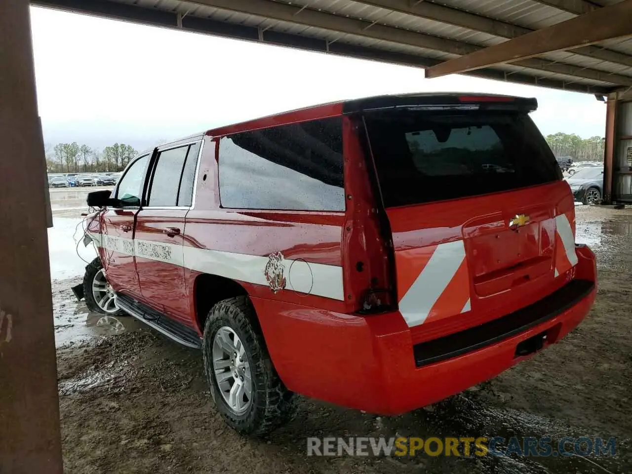 2 fotografías del automóvil dañado 1GNSKKEC4LR254559 CHEVROLET SUBURBAN 2020