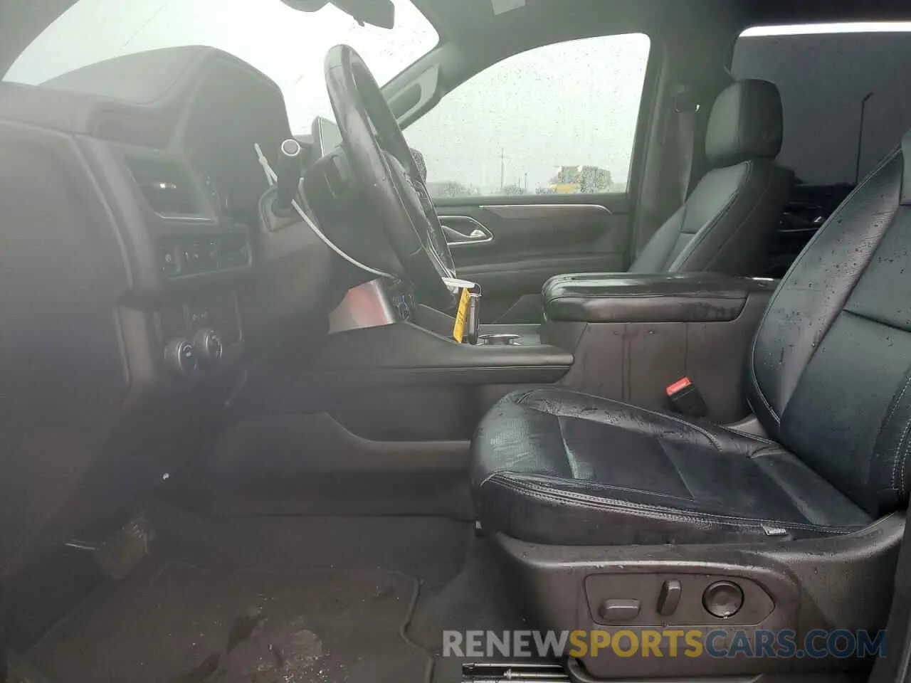 7 fotografías del automóvil dañado 1GNSCBKD4MR393411 CHEVROLET SUBURBAN 2021