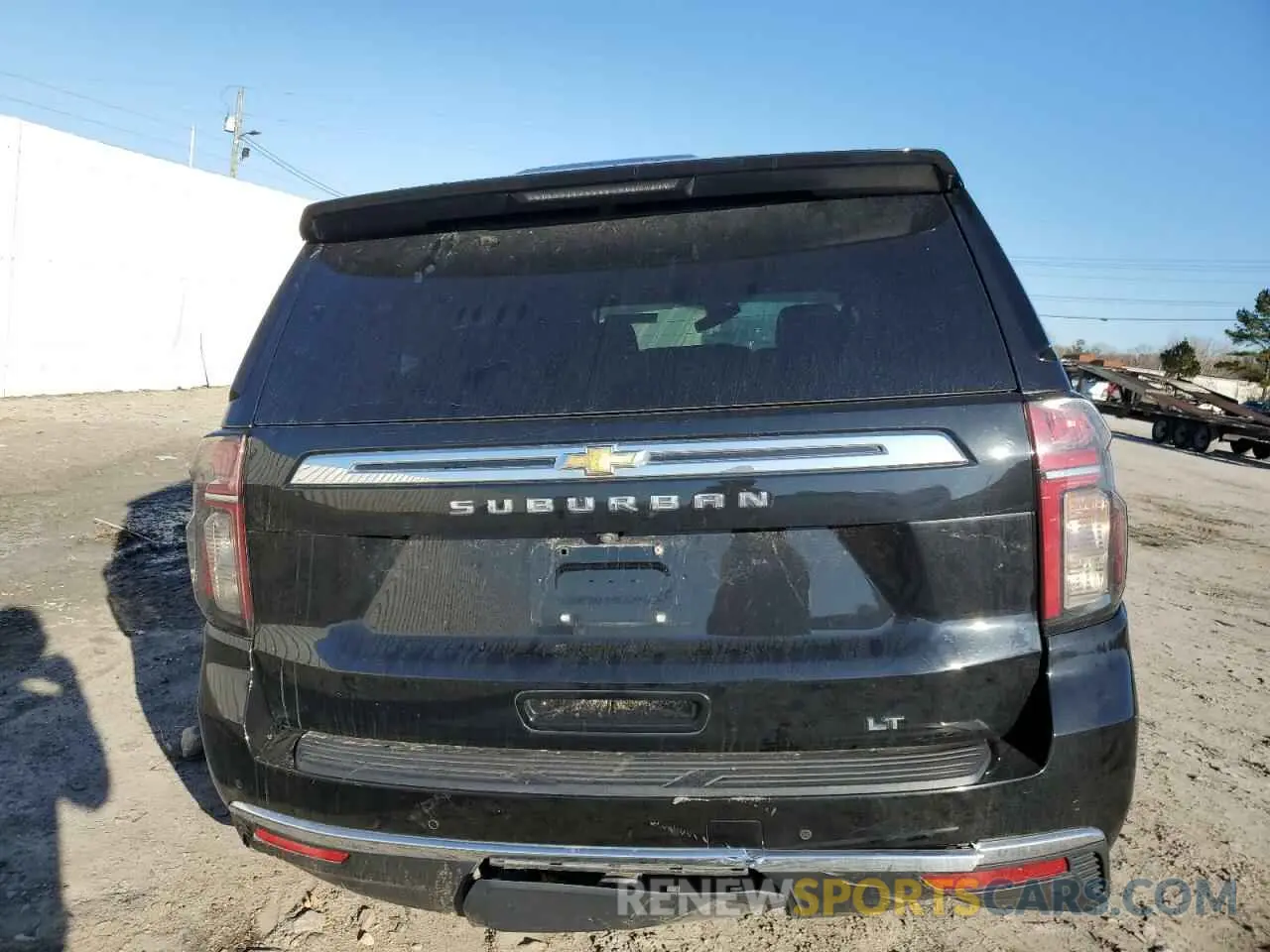 6 fotografías del automóvil dañado 1GNSCCKD2MR241472 CHEVROLET SUBURBAN 2021