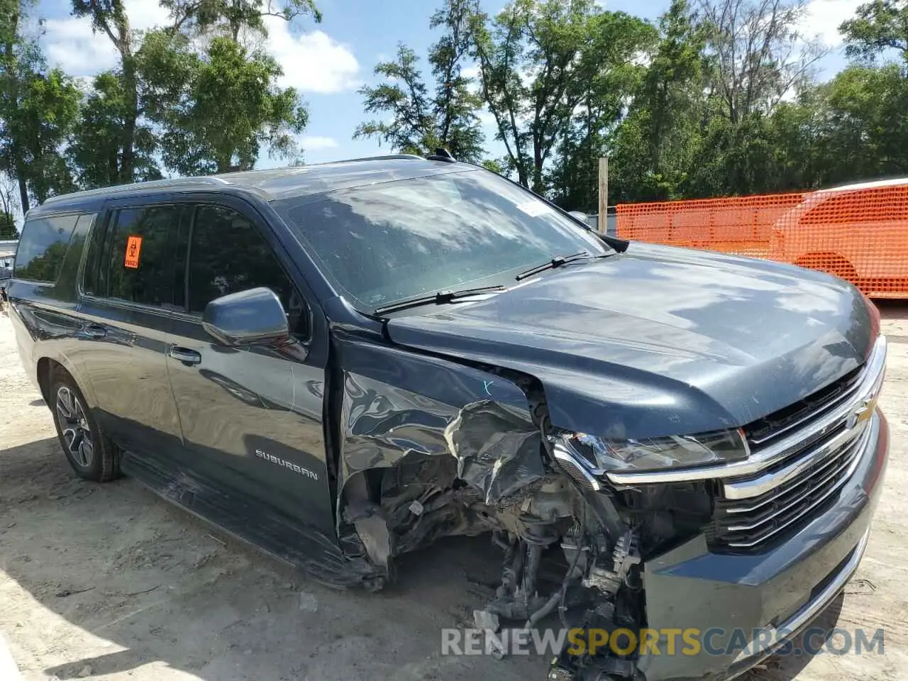 4 fotografías del automóvil dañado 1GNSCCKD2MR469892 CHEVROLET SUBURBAN 2021