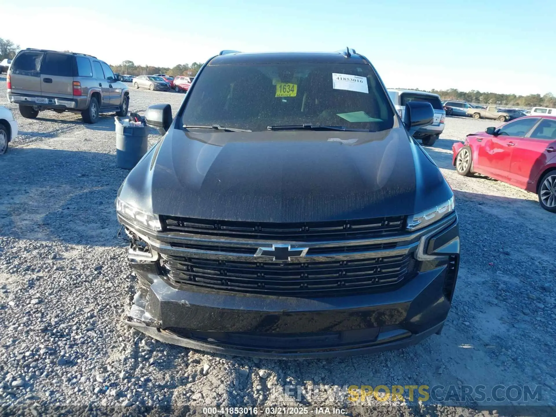 12 fotografías del automóvil dañado 1GNSCEKD2MR340613 CHEVROLET SUBURBAN 2021
