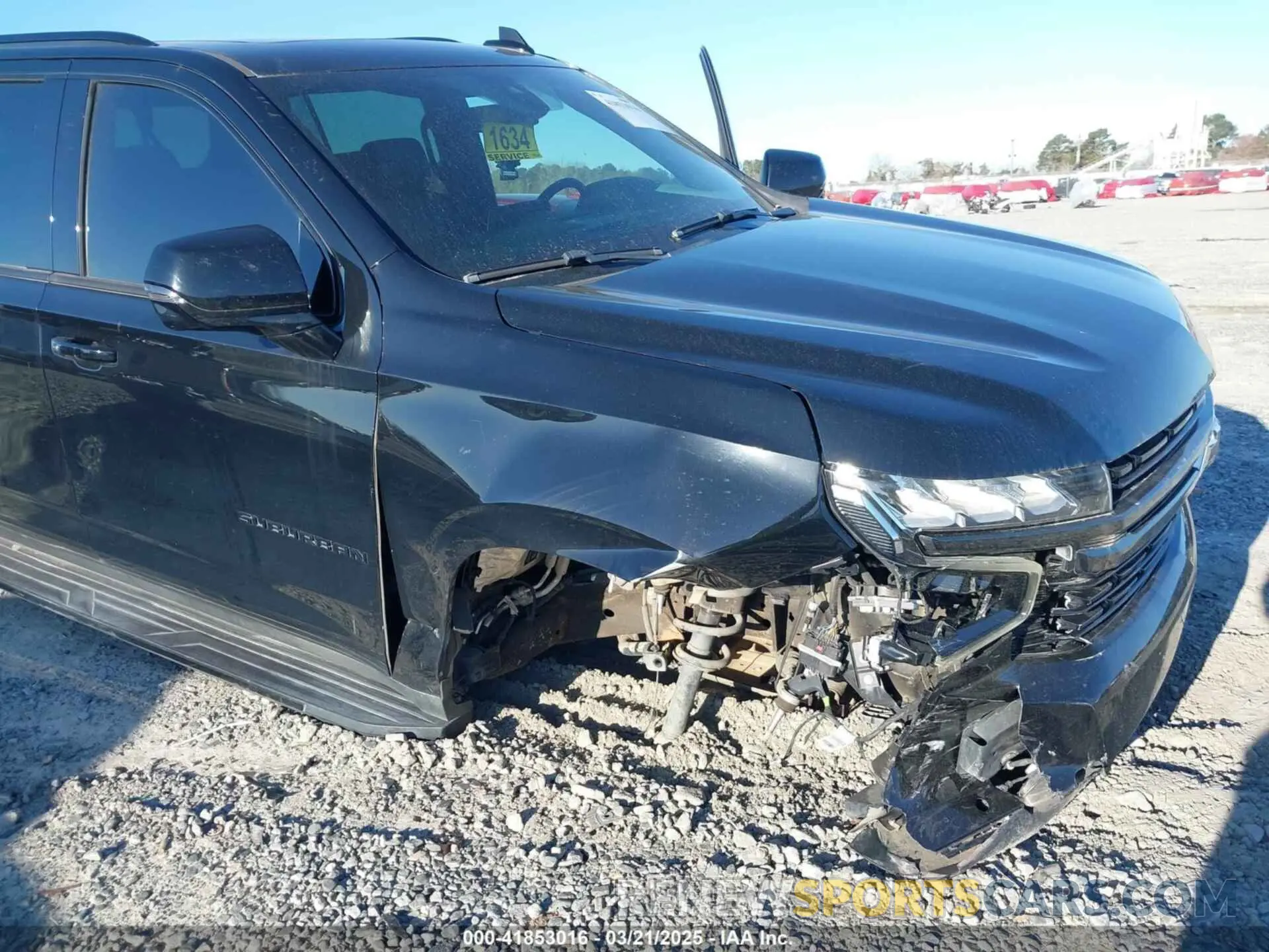 6 fotografías del automóvil dañado 1GNSCEKD2MR340613 CHEVROLET SUBURBAN 2021