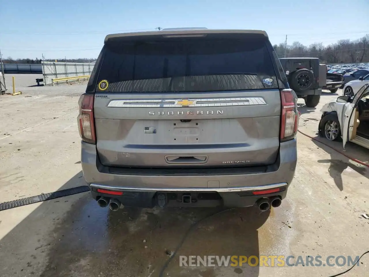 6 fotografías del automóvil dañado 1GNSCFKD6MR312402 CHEVROLET SUBURBAN 2021