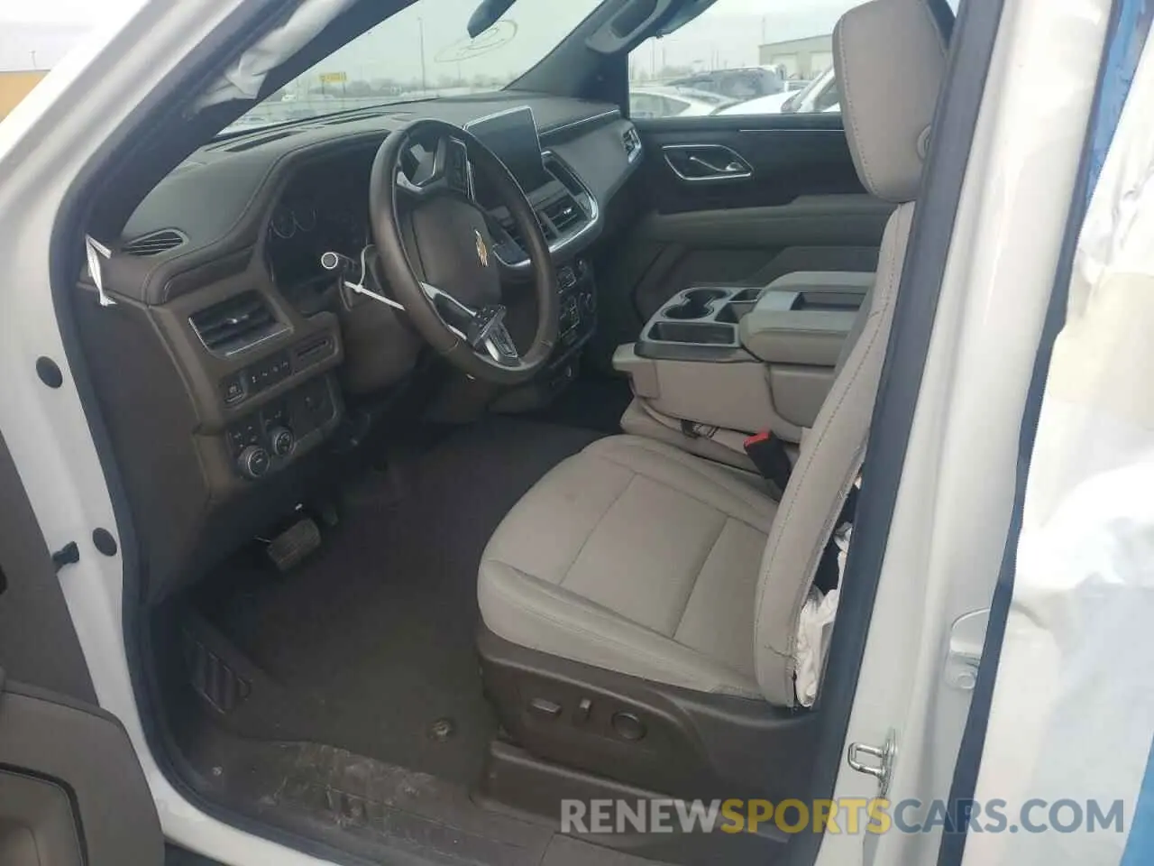 7 fotografías del automóvil dañado 1GNSKBED6MR317414 CHEVROLET SUBURBAN 2021