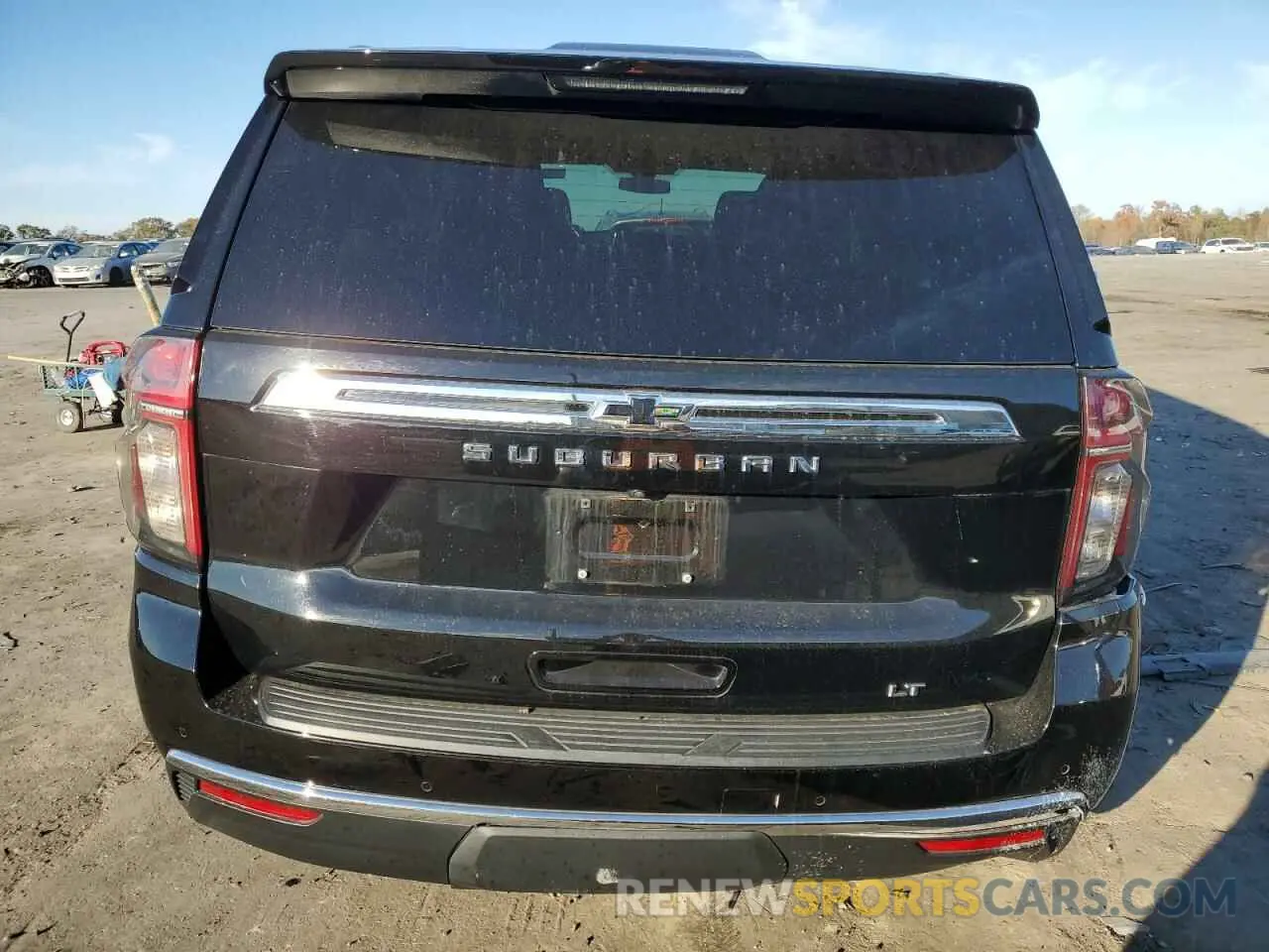 6 fotografías del automóvil dañado 1GNSKCKD0MR348460 CHEVROLET SUBURBAN 2021