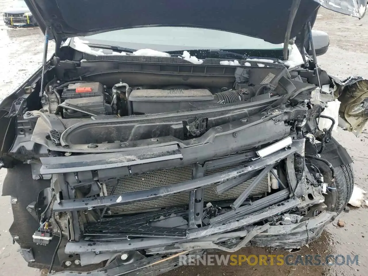 12 fotografías del automóvil dañado 1GNSKCKD2MR136529 CHEVROLET SUBURBAN 2021