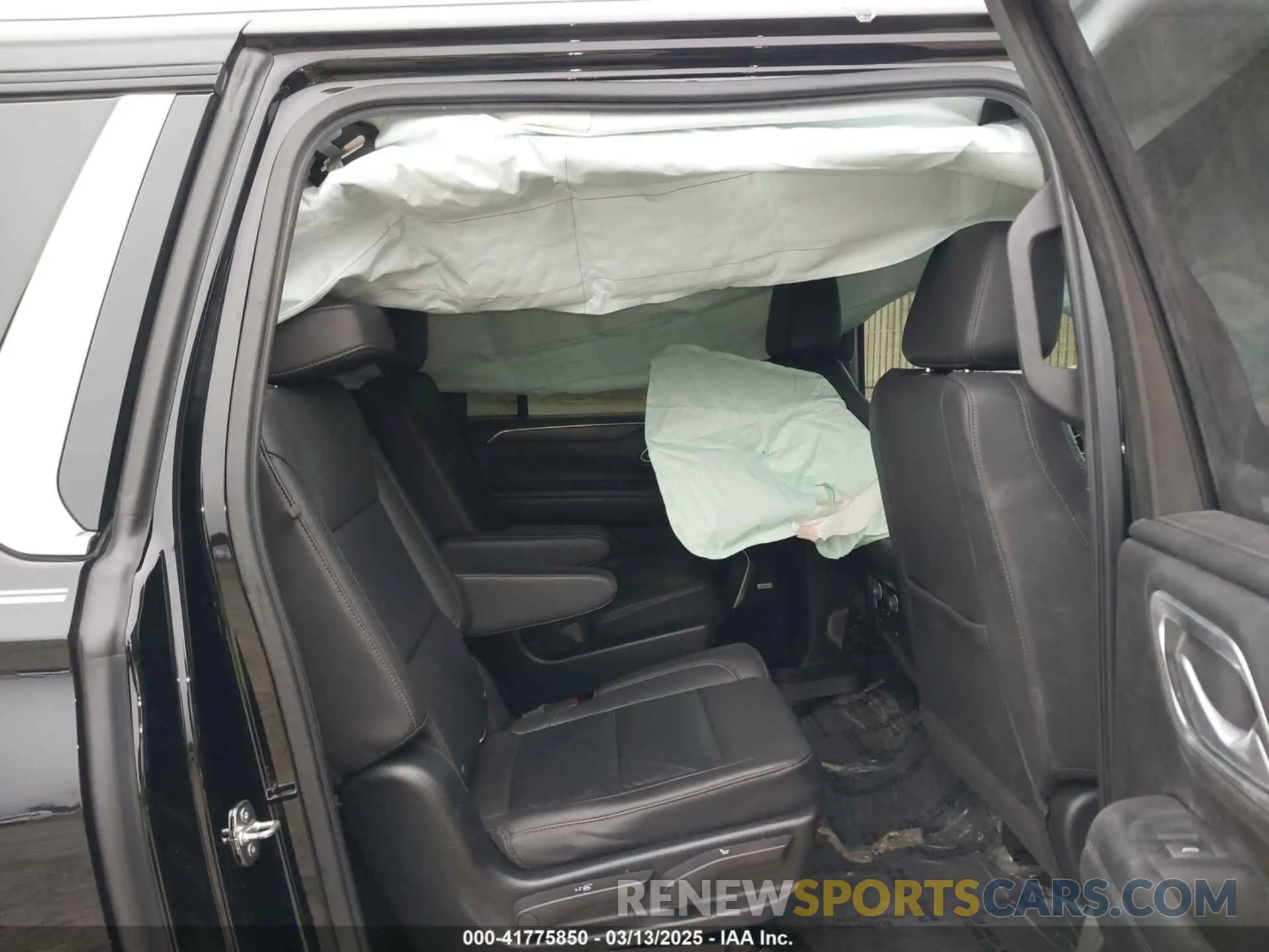 8 fotografías del automóvil dañado 1GNSKCKD5MR391000 CHEVROLET SUBURBAN 2021