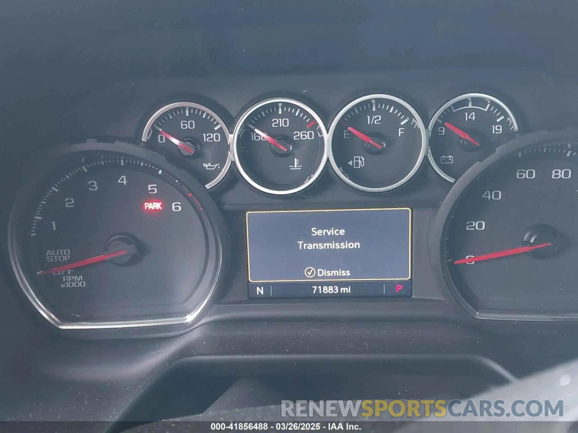 15 fotografías del automóvil dañado 1GNSKEKD3MR176629 CHEVROLET SUBURBAN 2021