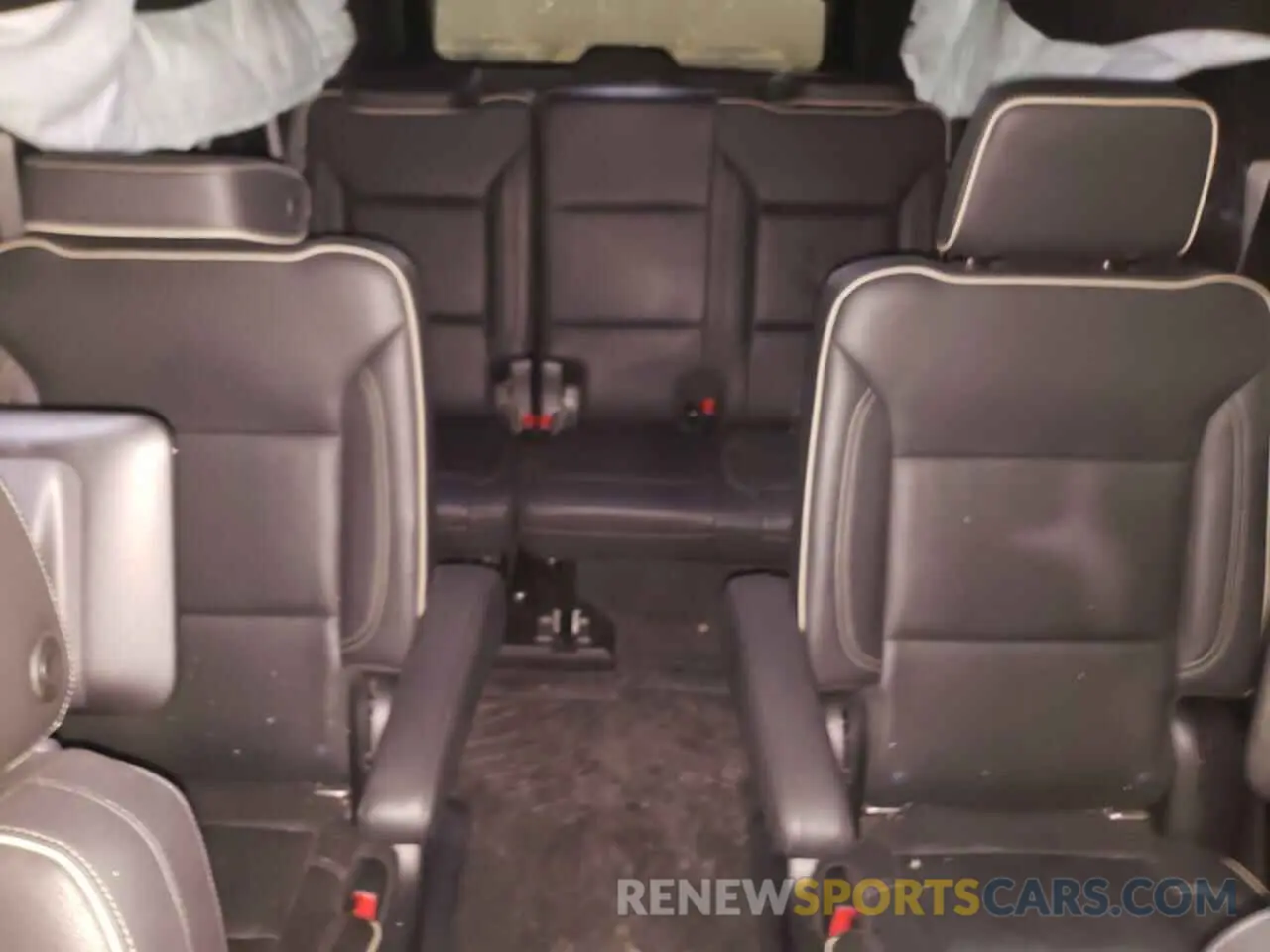 10 fotografías del automóvil dañado 1GNSKFKD2MR288263 CHEVROLET SUBURBAN 2021