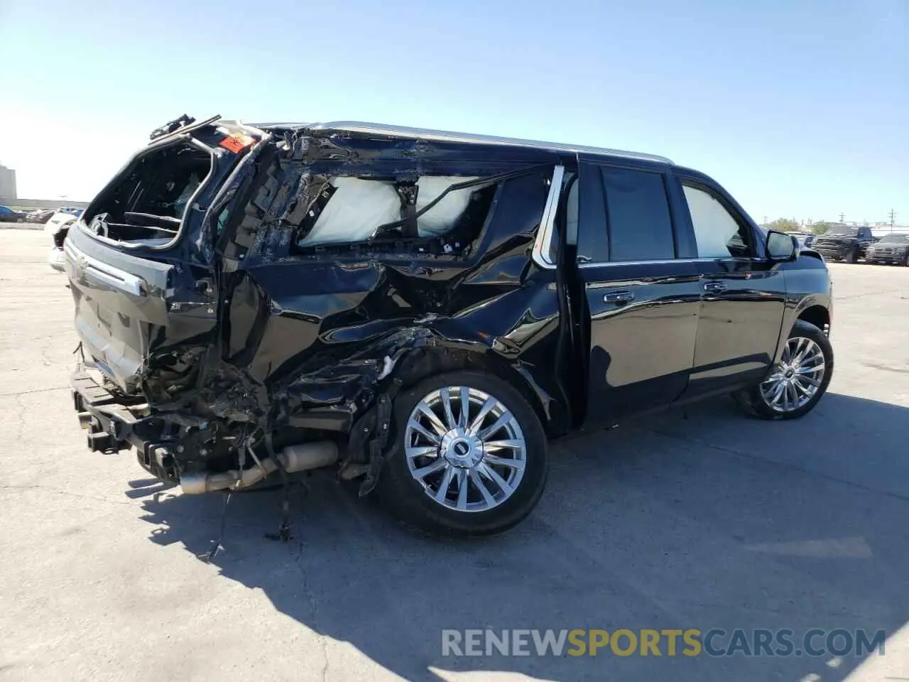 3 fotografías del automóvil dañado 1GNSKGKL3MR208644 CHEVROLET SUBURBAN 2021