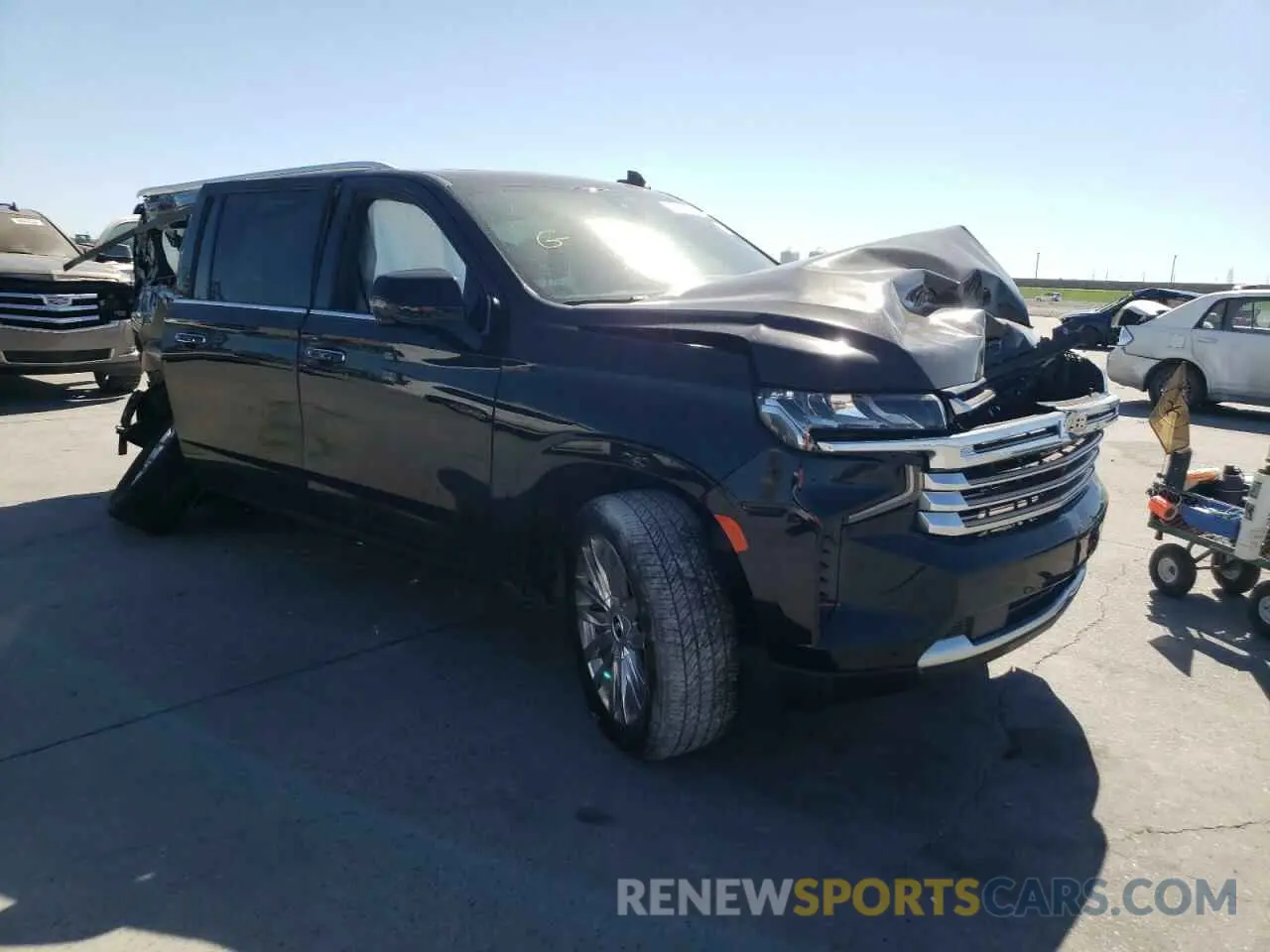 4 fotografías del automóvil dañado 1GNSKGKL3MR208644 CHEVROLET SUBURBAN 2021