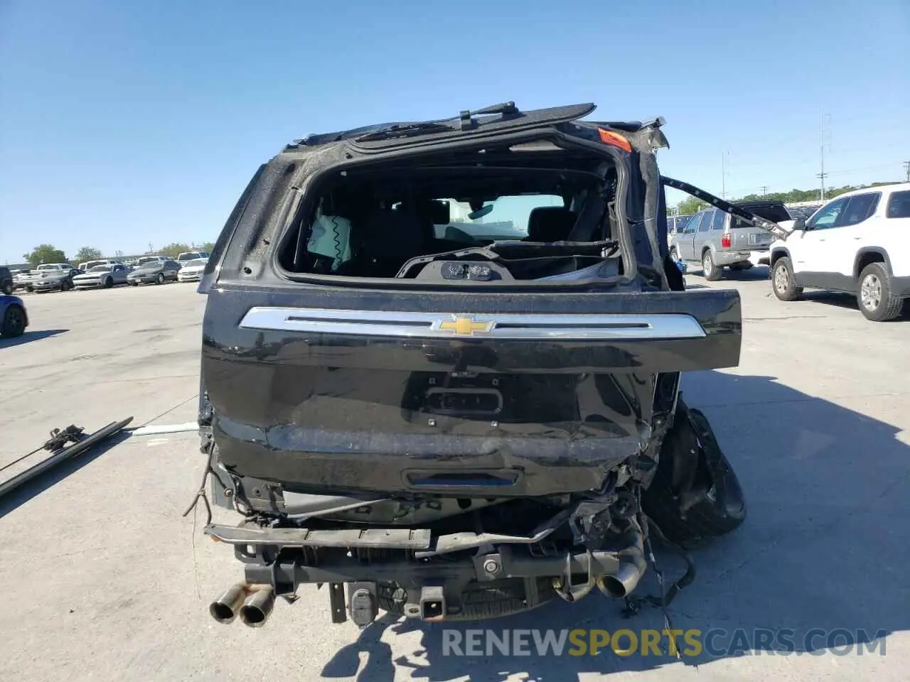 6 fotografías del automóvil dañado 1GNSKGKL3MR208644 CHEVROLET SUBURBAN 2021