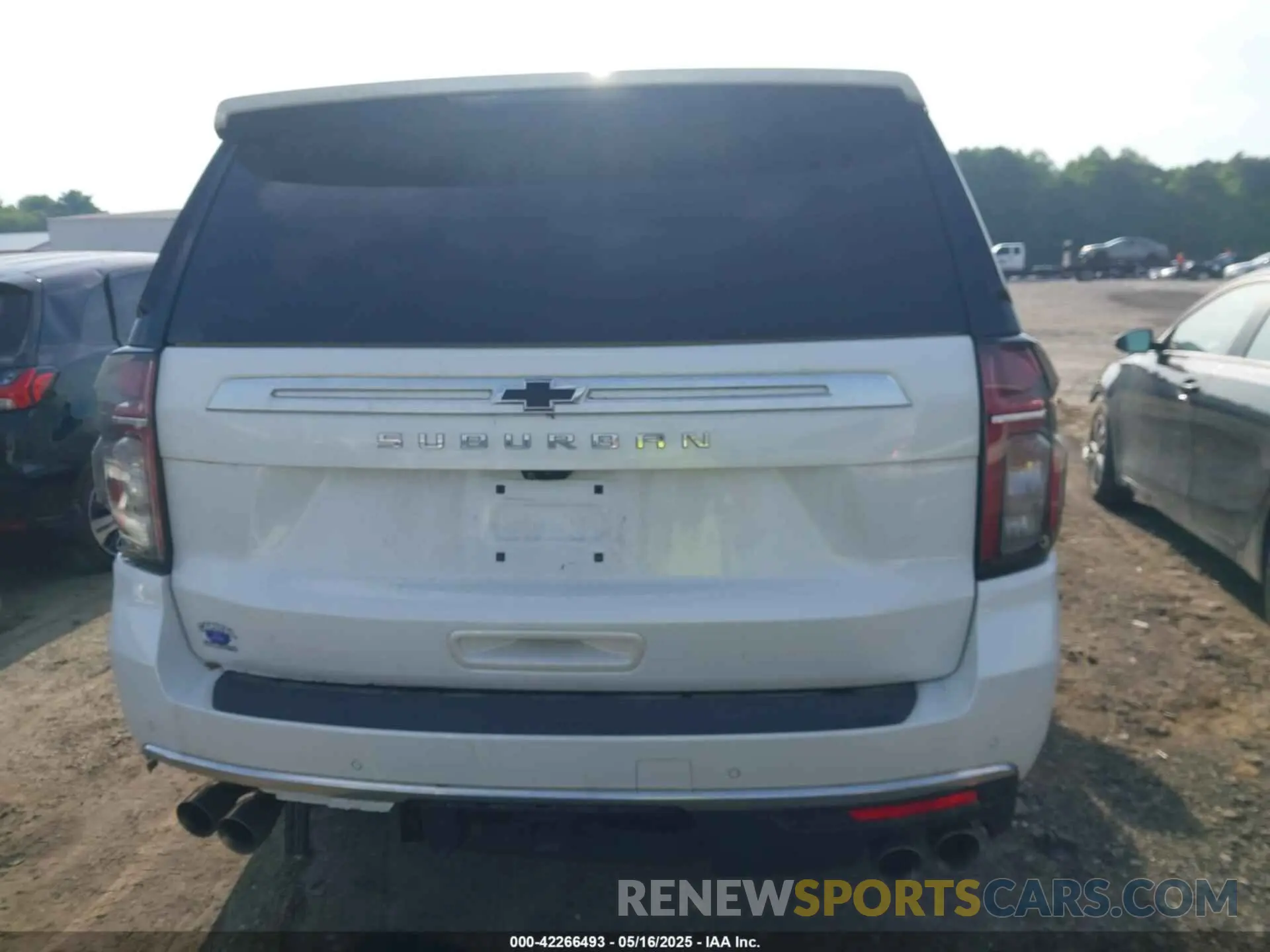 16 fotografías del automóvil dañado 1GNSKGKL6MR429056 CHEVROLET SUBURBAN 2021