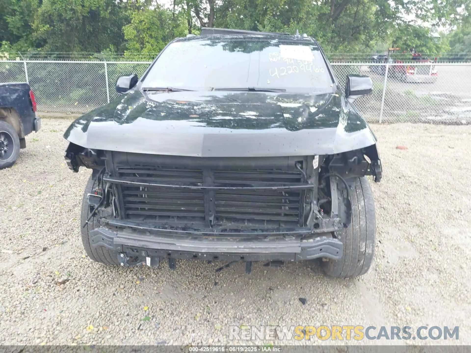 6 fotografías del automóvil dañado 1GNSKGKLXMR220886 CHEVROLET SUBURBAN 2021